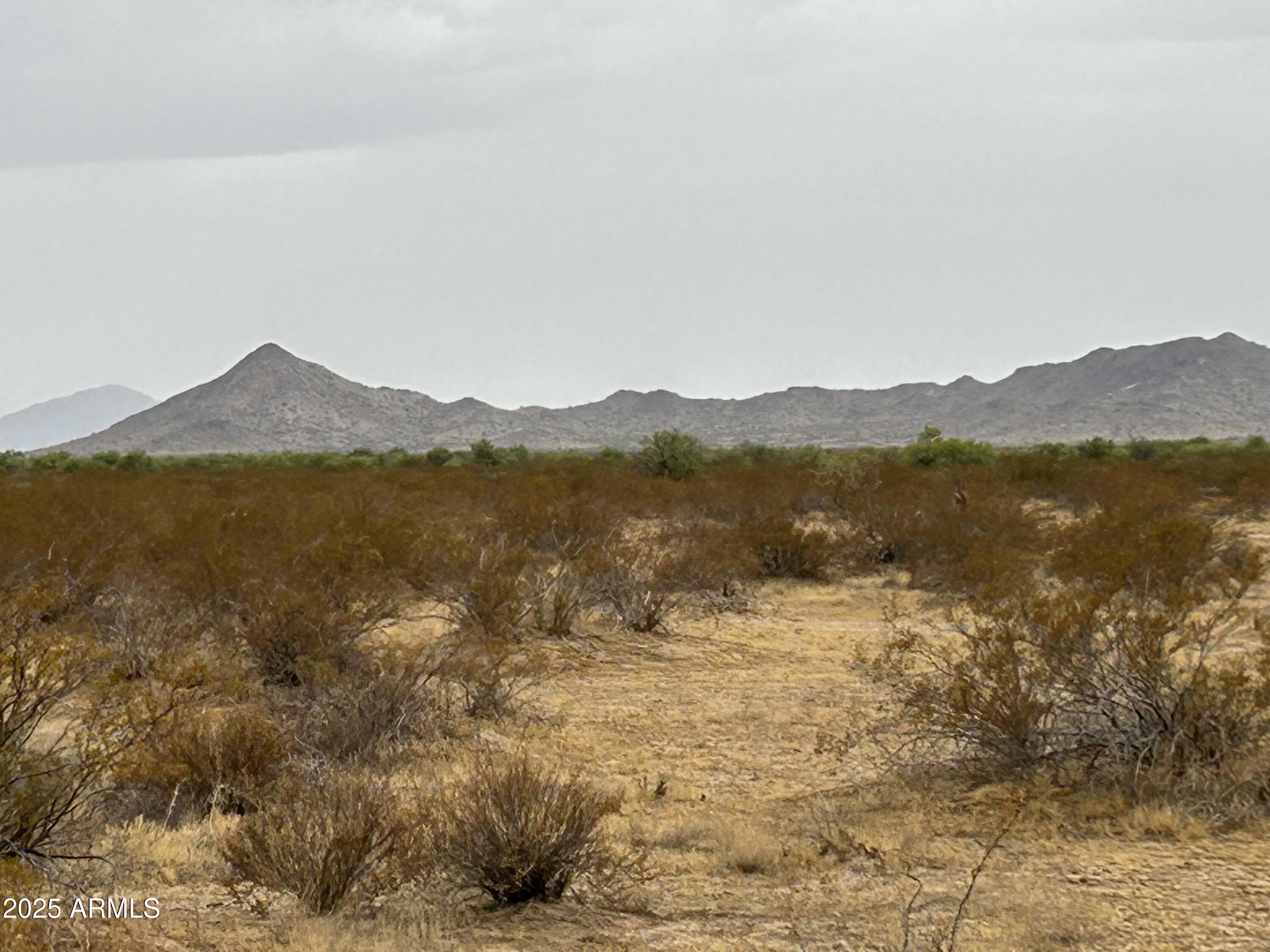 47568 Avenue 71 -- E -