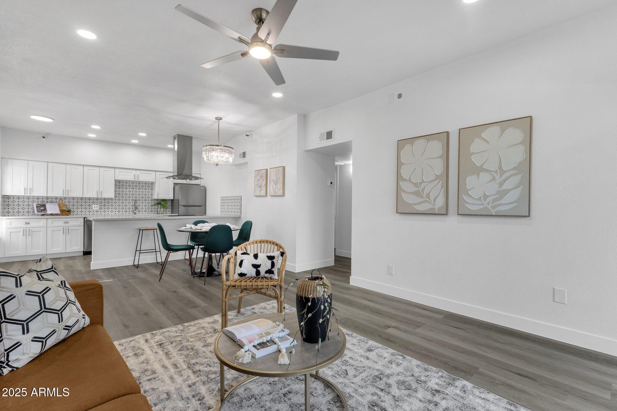 8020 E THOMAS Road 313
