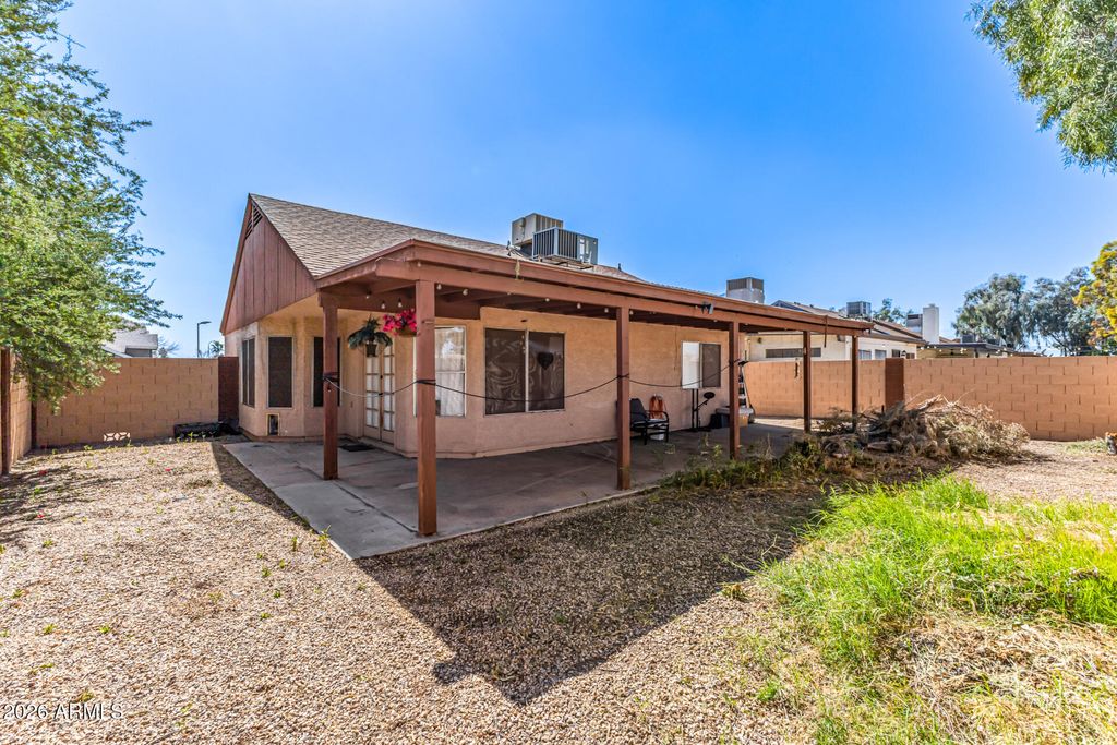 Photo of 6530 W North Lane, Glendale, AZ 85302 (MLS # 6994357)