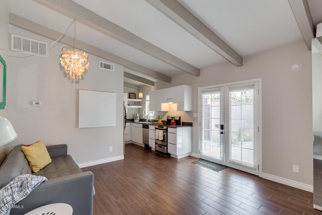 7288 E RANCHO VISTA Drive