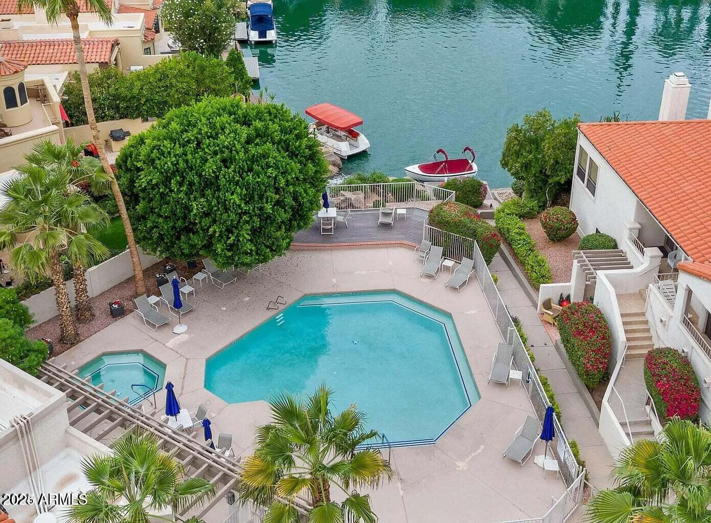 10080 E Mountain View Lake Drive Unit M327