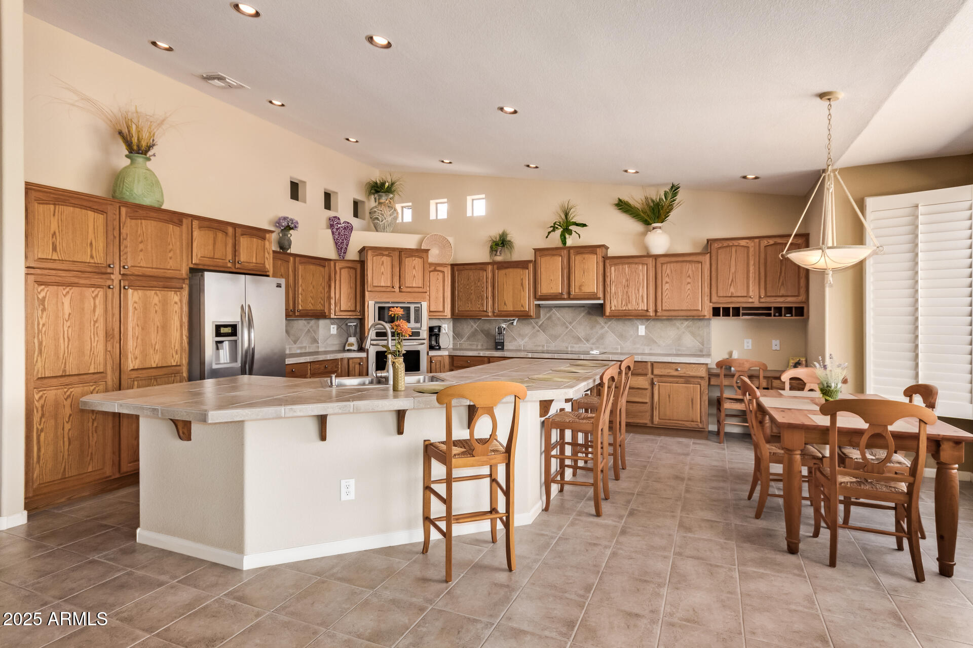 9000 E CEDAR WAXWING Drive