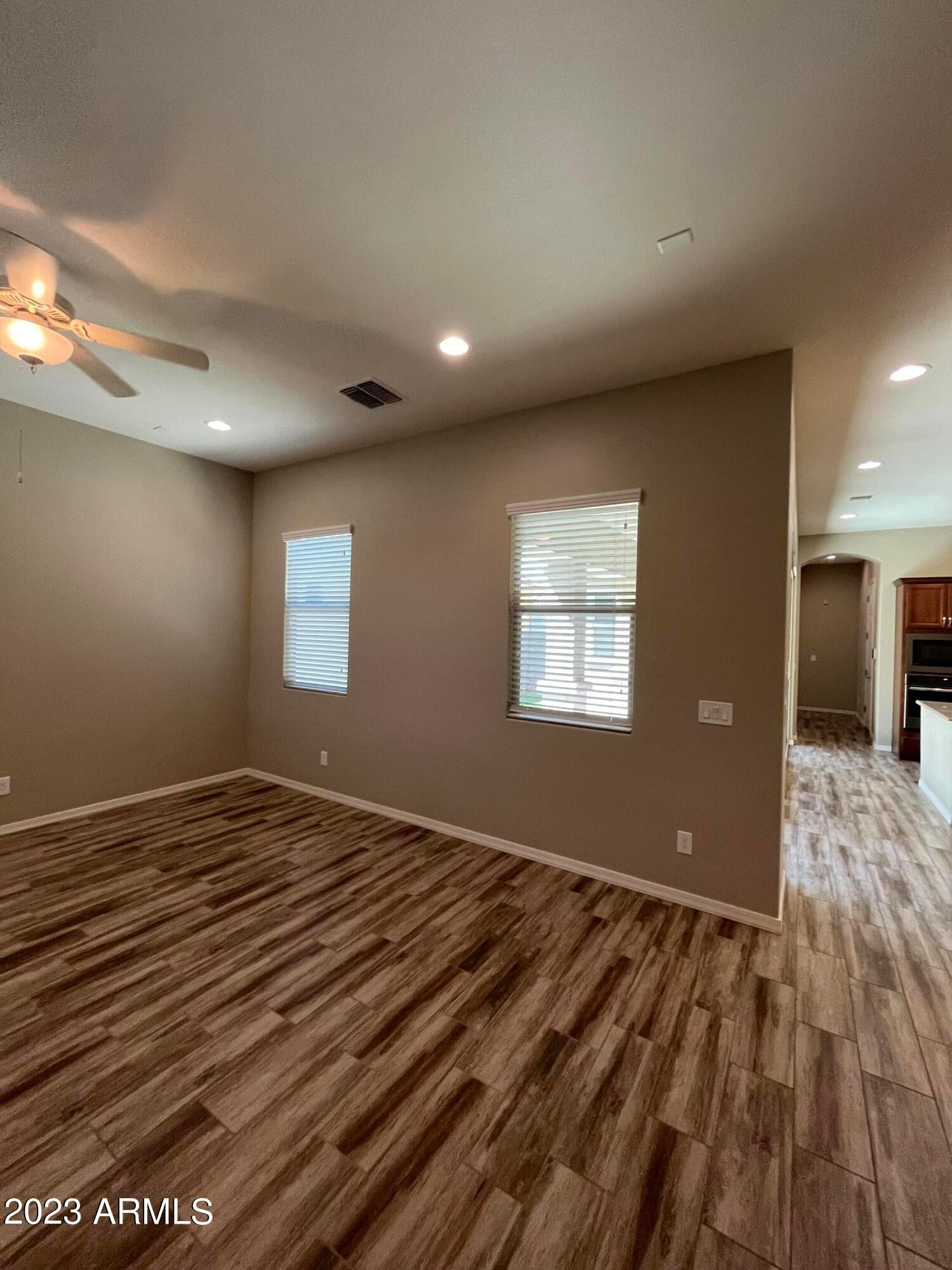 4225 E Ronald Street