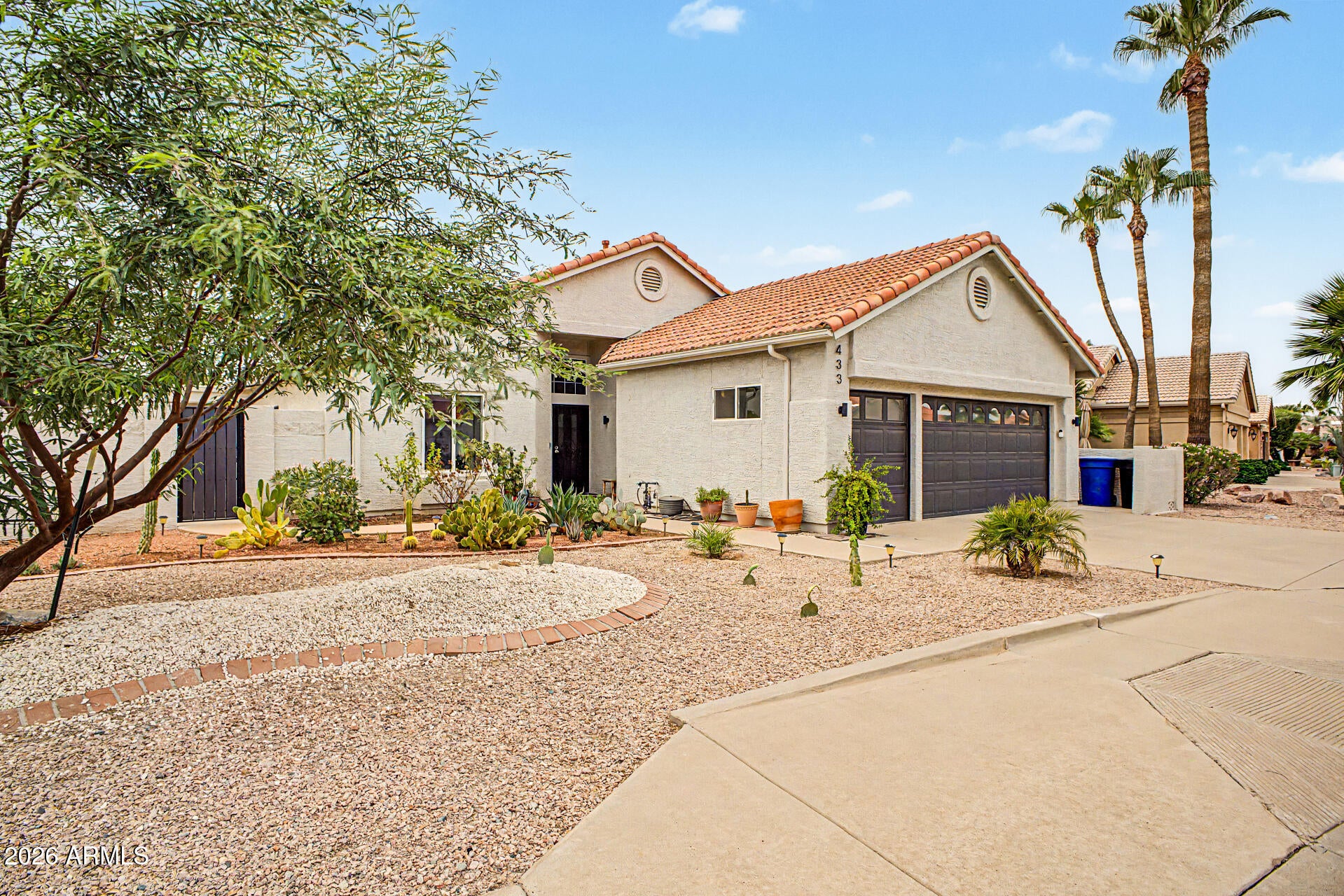 433 W TEAKWOOD Drive