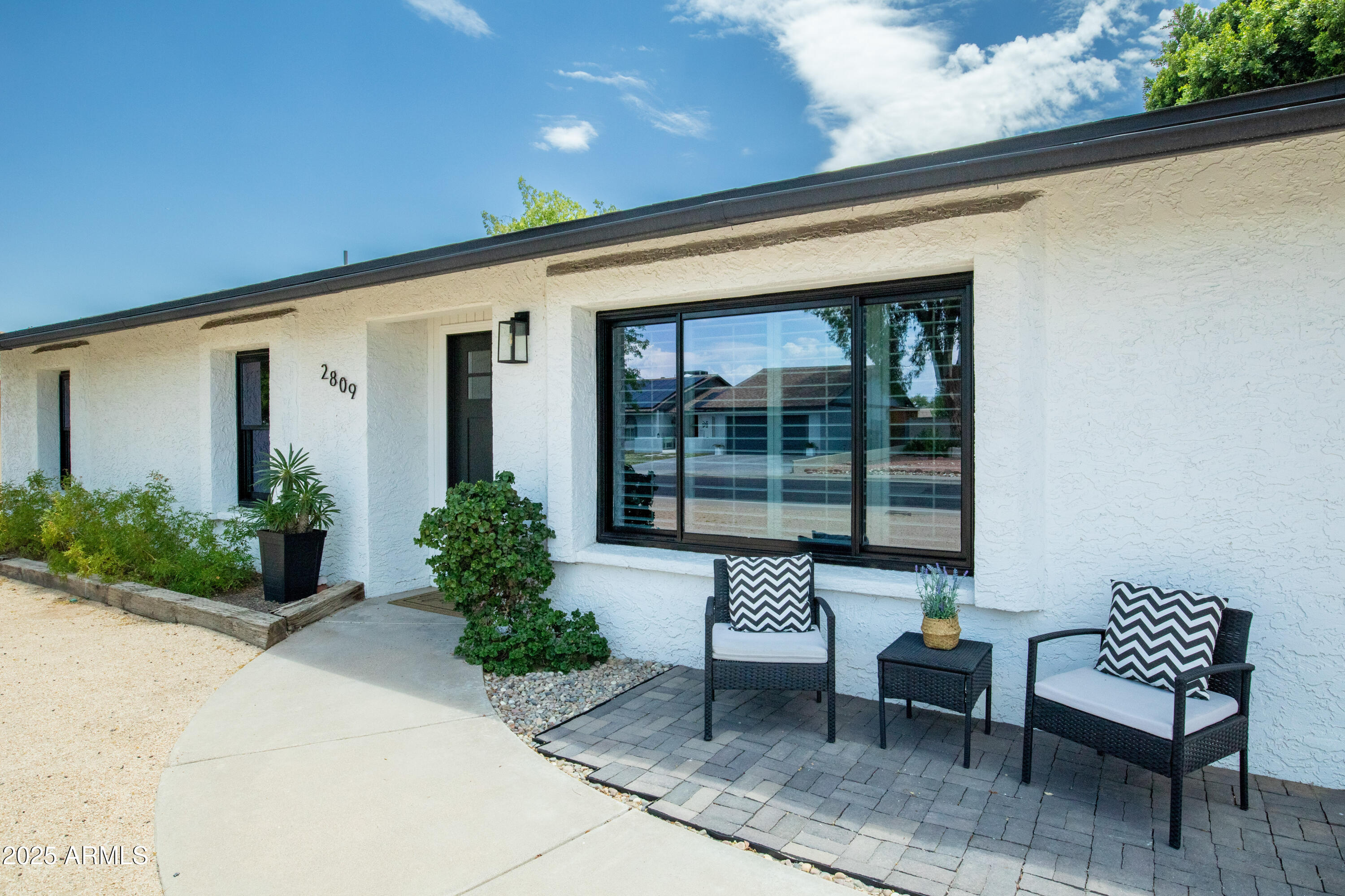 Homes 3 2809 E HILLERY Drive