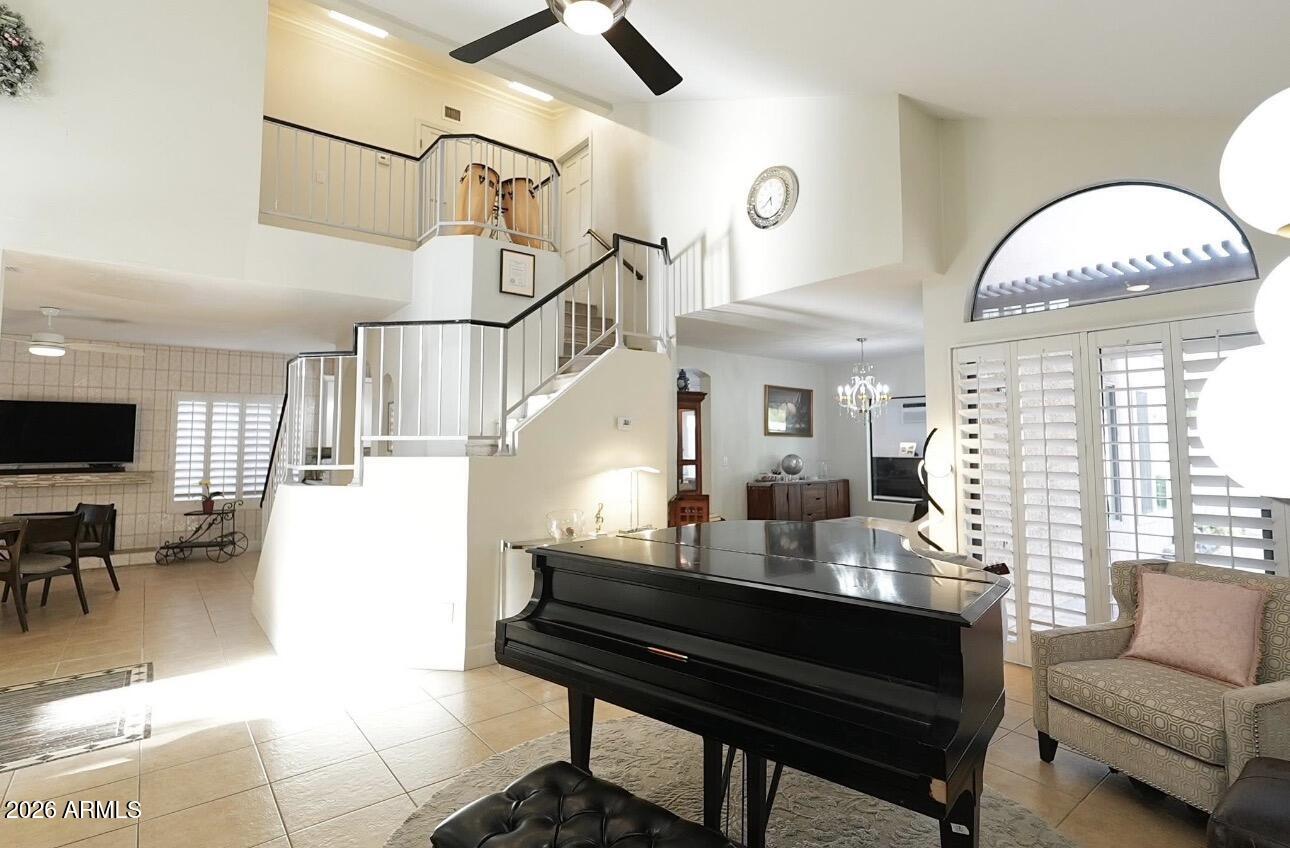 8863 S GRANDVIEW Drive