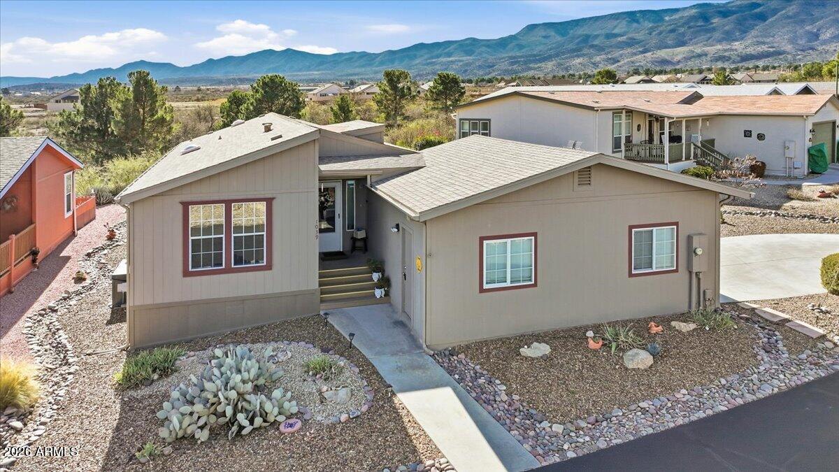 1039 W On the Greens Boulevard