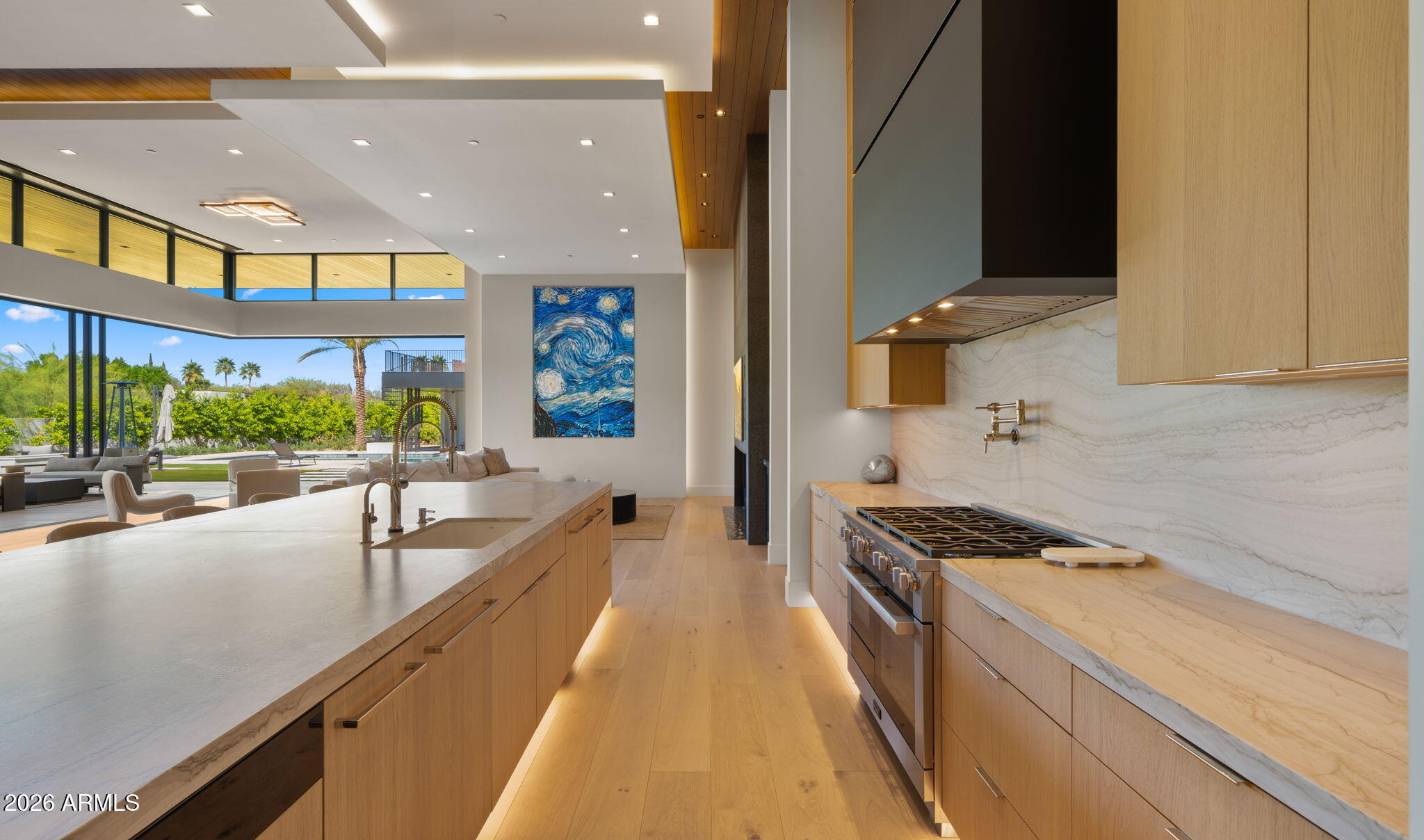 Hummingbird Manor - Residential