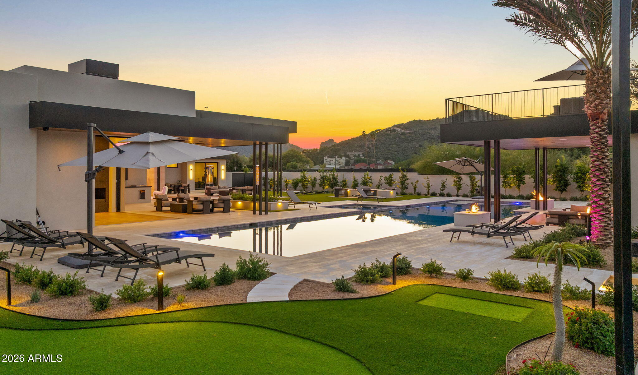 Hummingbird Manor - Residential