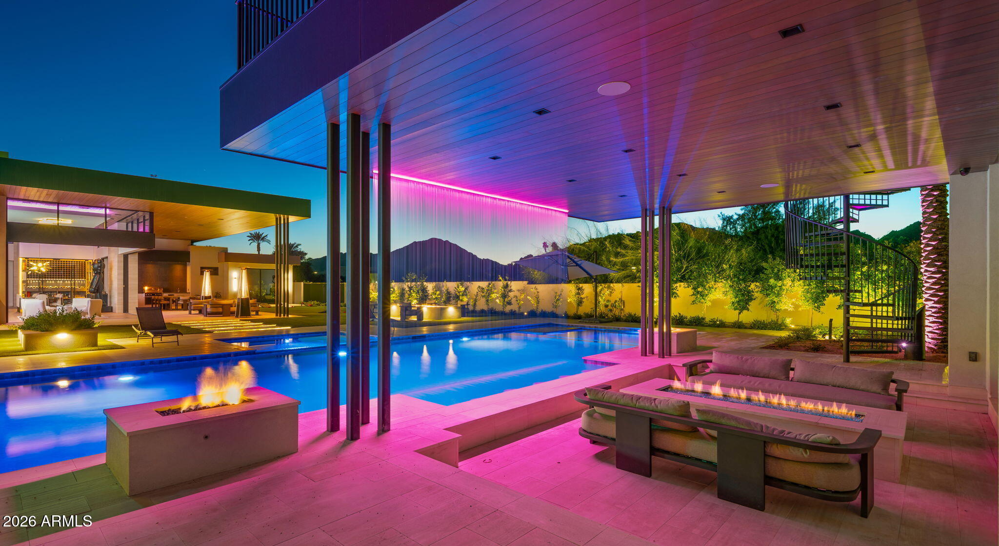 Hummingbird Manor - Residential