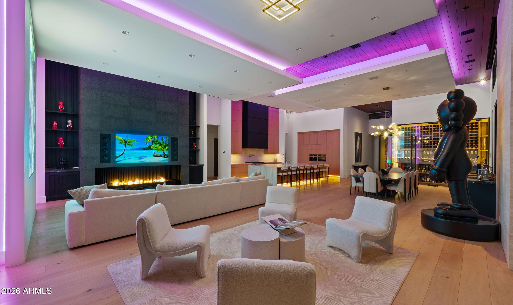 Hummingbird Manor - Residential