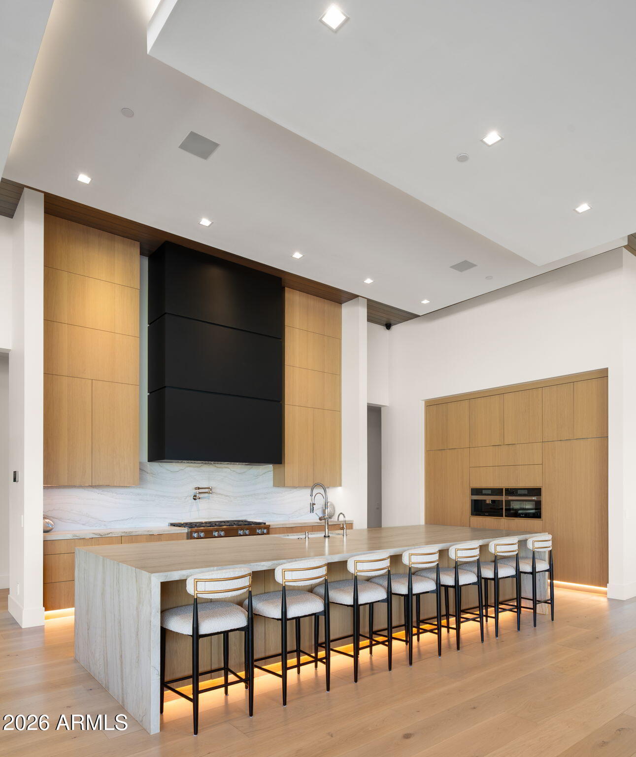 Hummingbird Manor - Residential