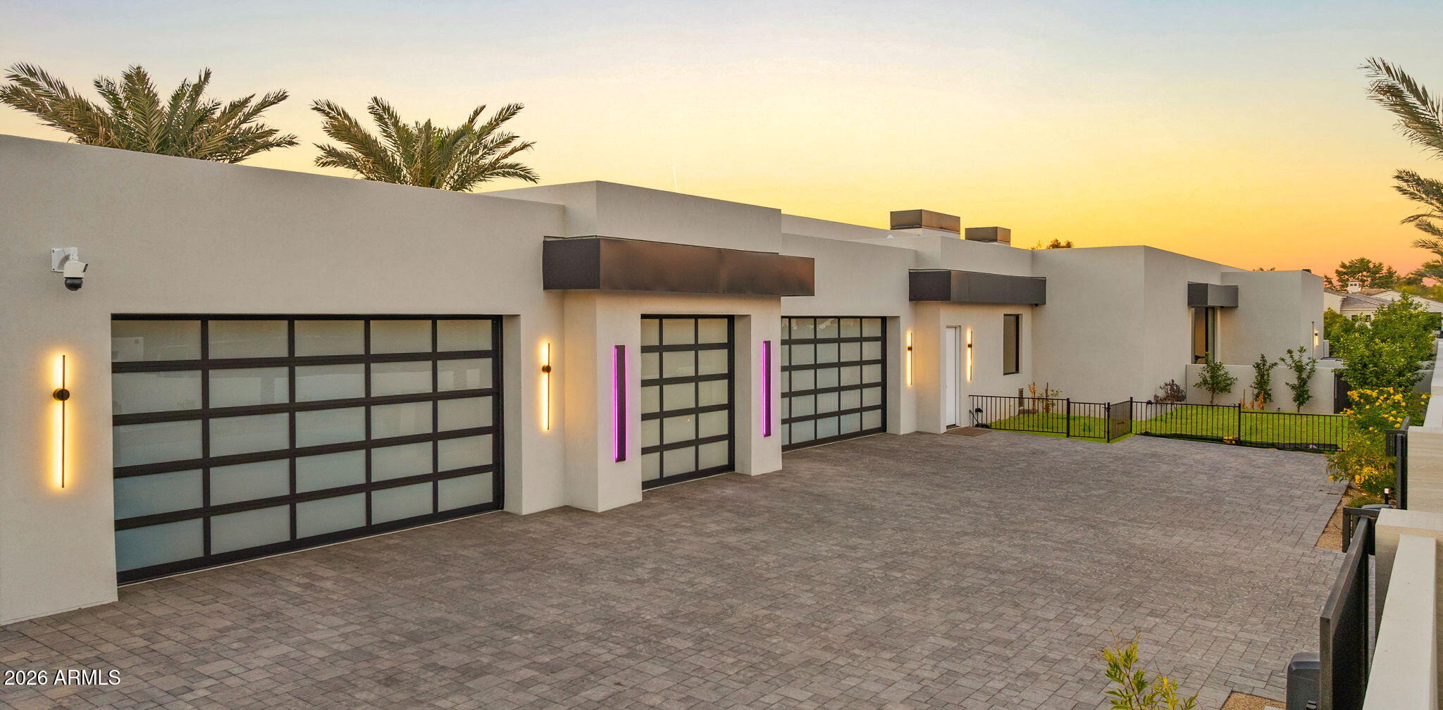 Hummingbird Manor - Residential