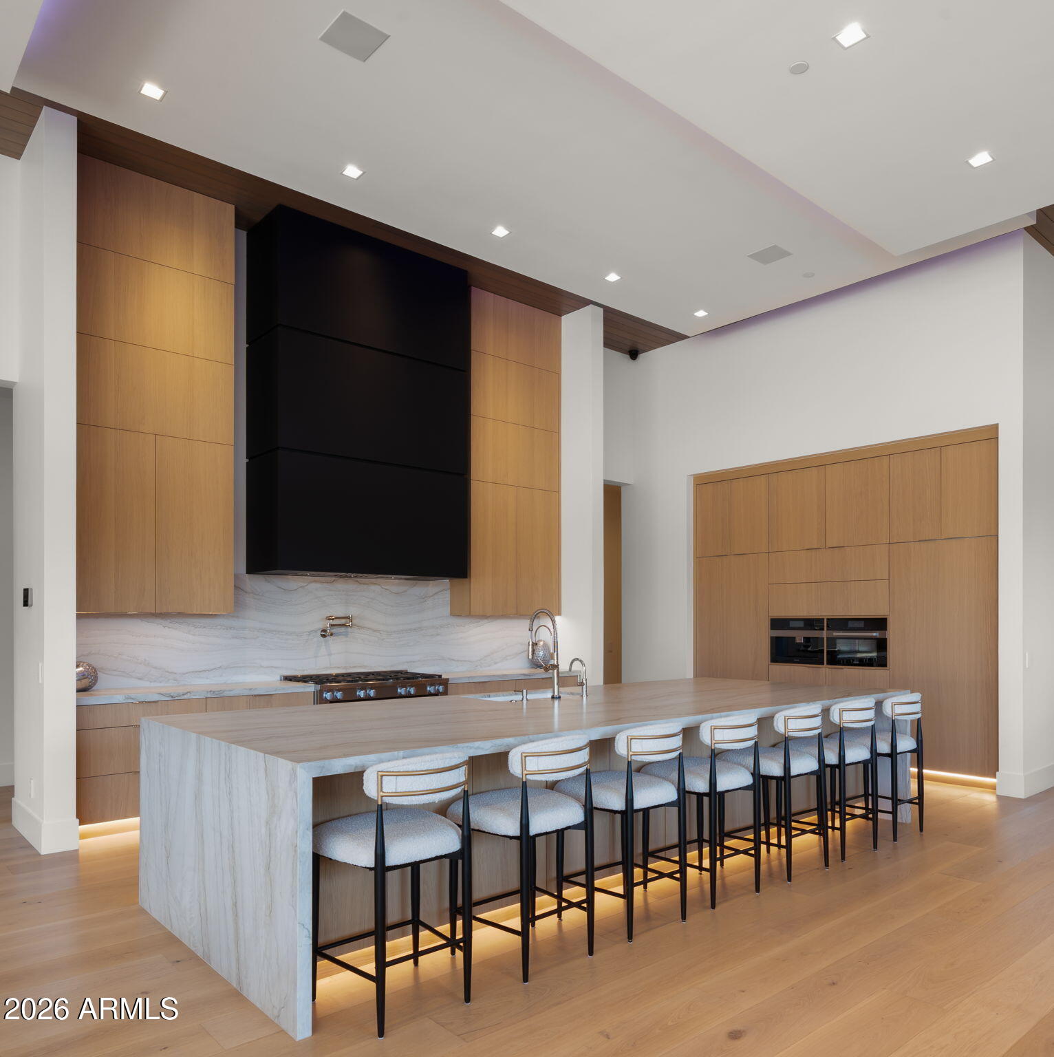 Hummingbird Manor - Residential
