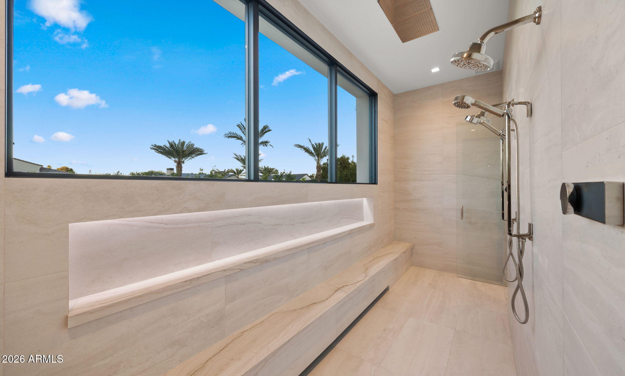 Hummingbird Manor - Residential