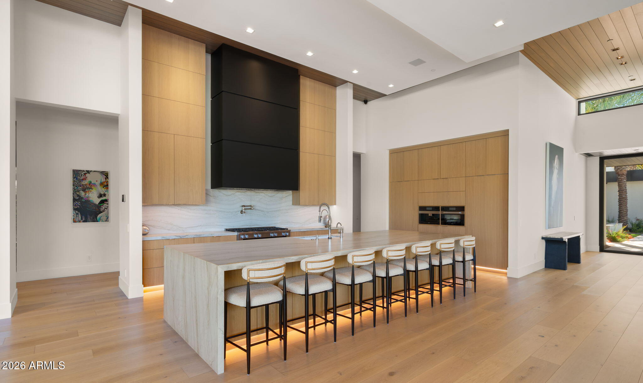 Hummingbird Manor - Residential