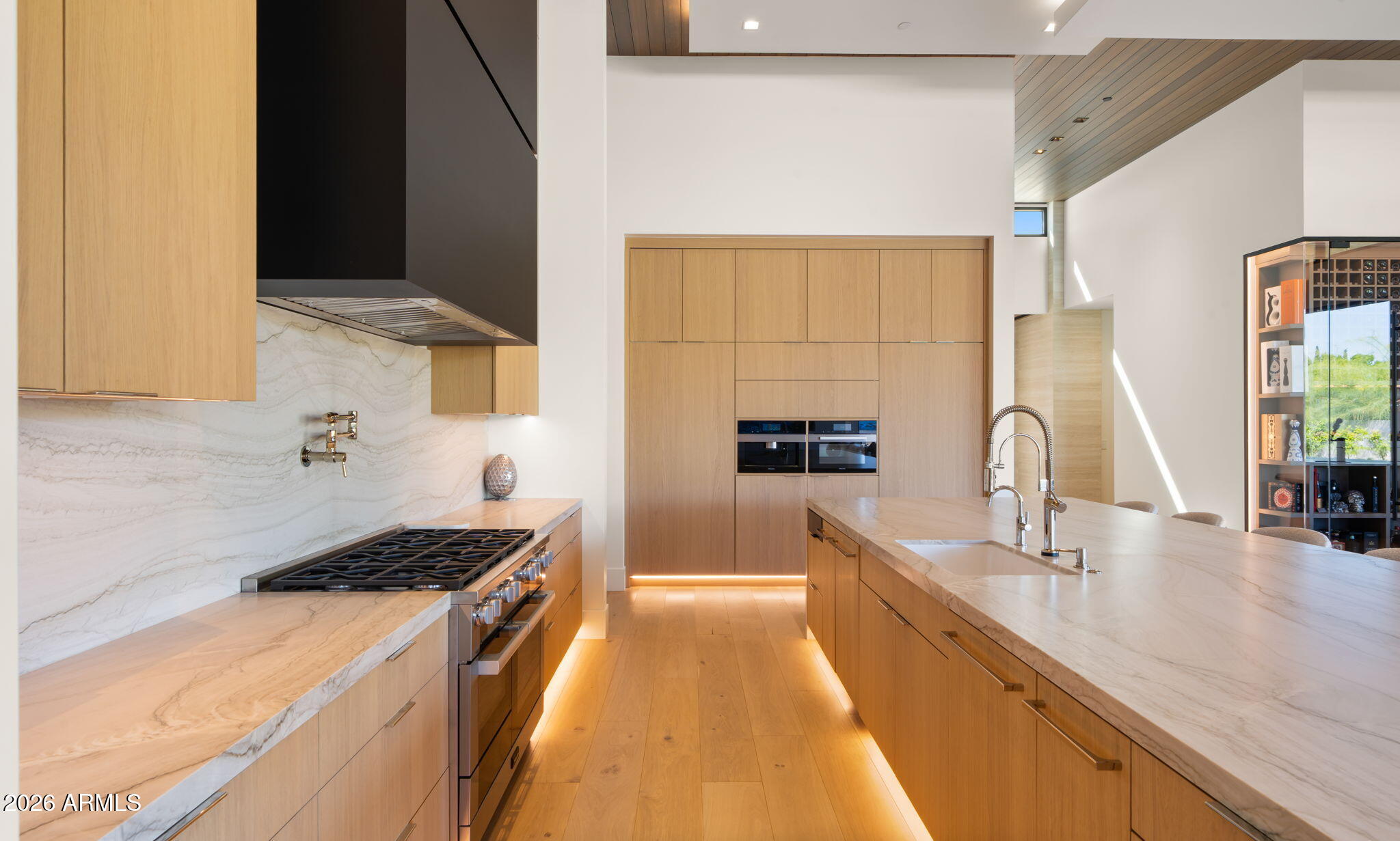 Hummingbird Manor - Residential