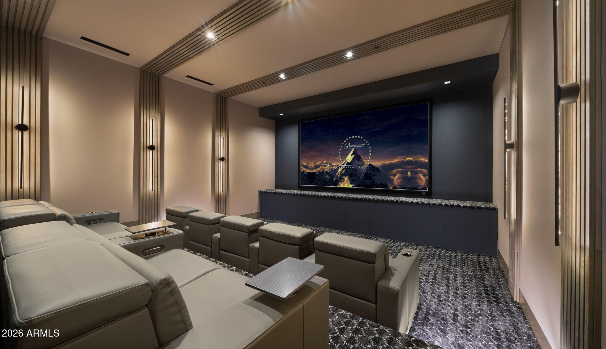 Hummingbird Manor - Residential