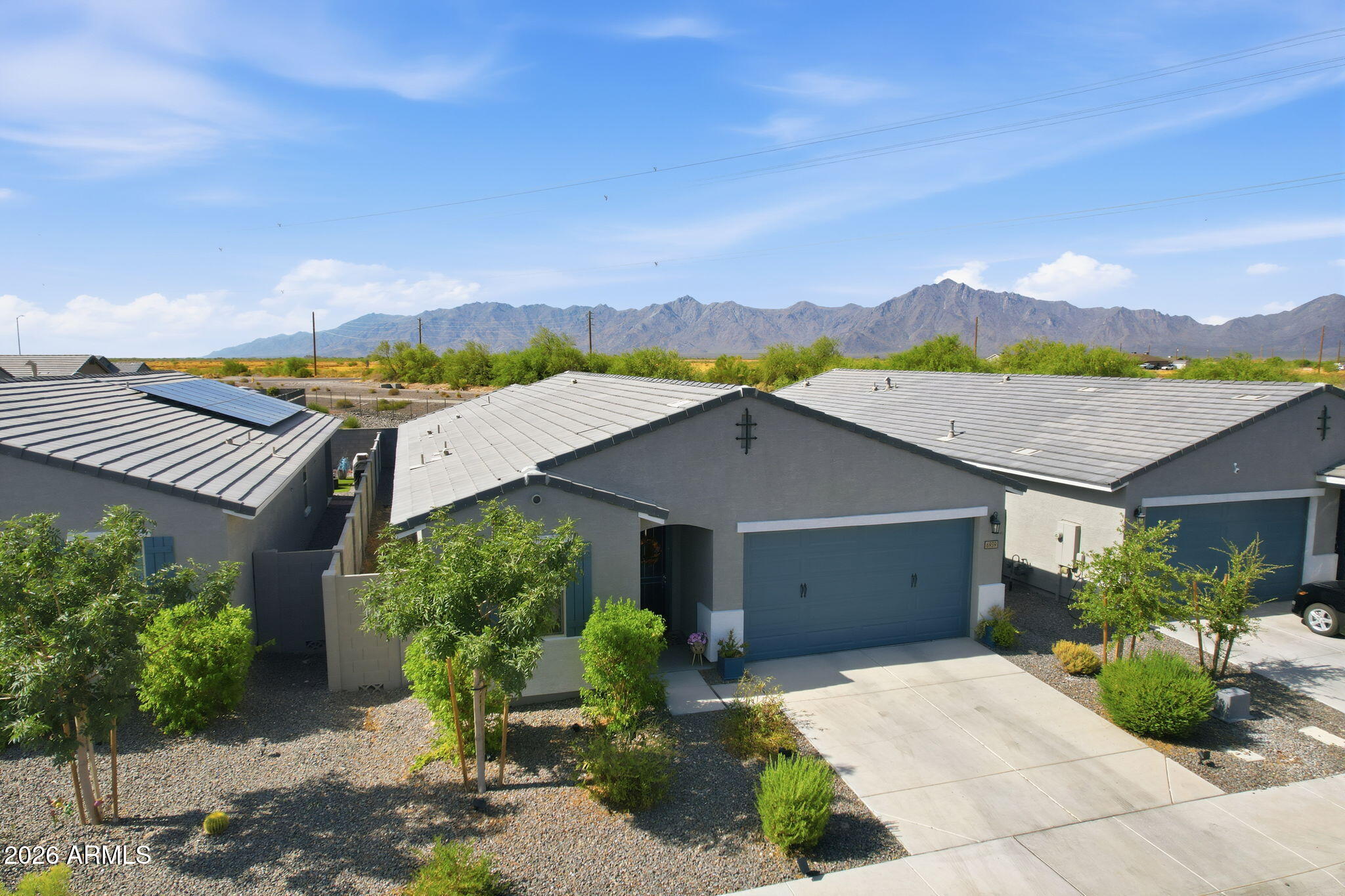 6939 W BETH Drive