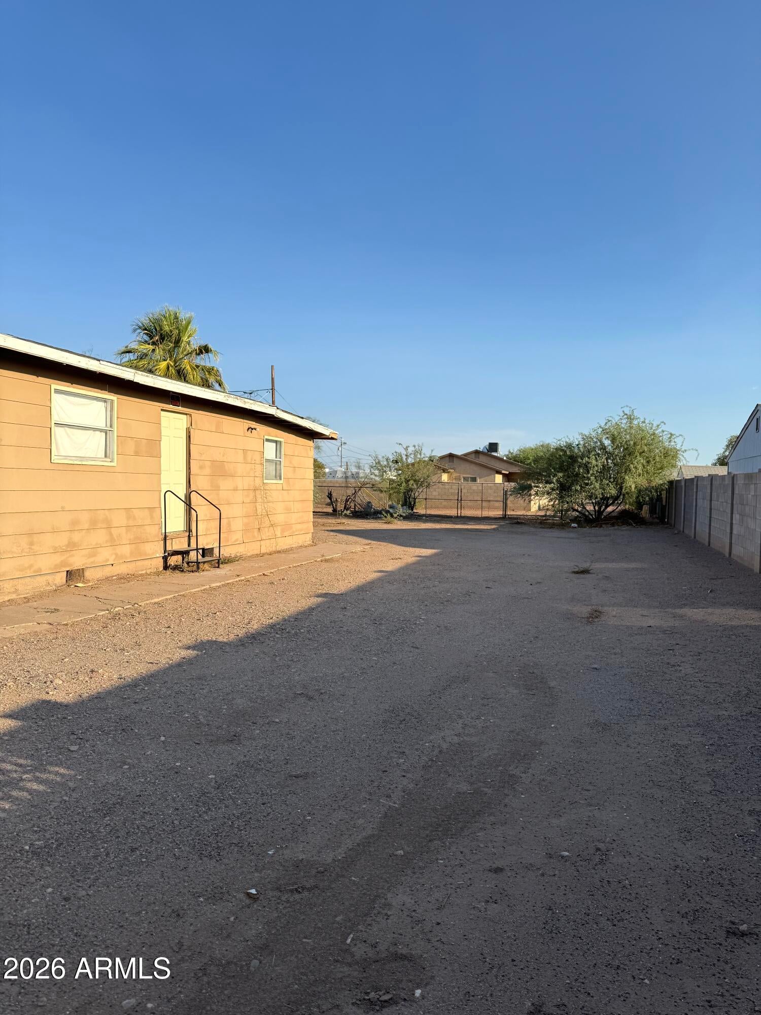 595 W Coolidge Avenue