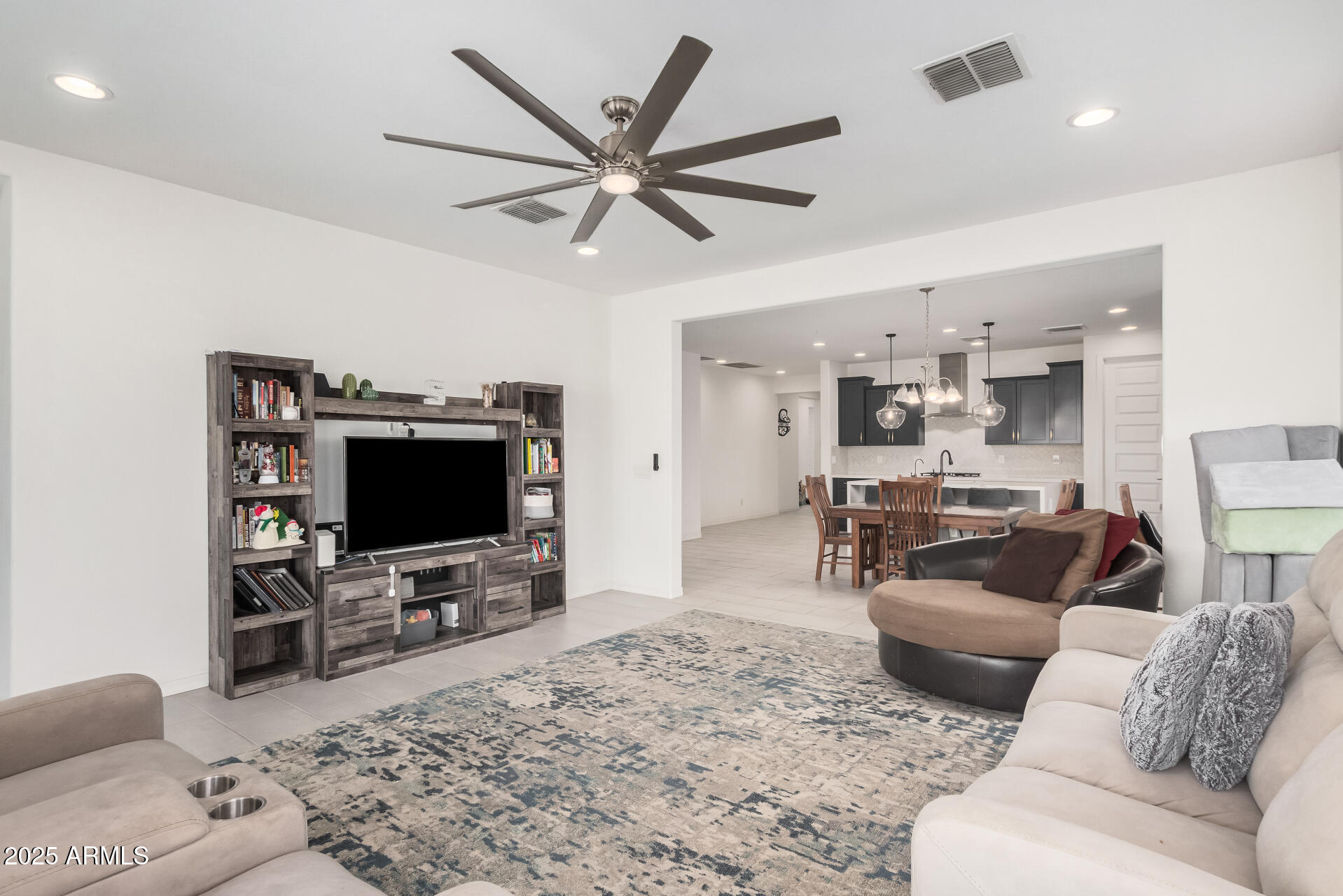 5370 W COUNTRY GARDEN Lane