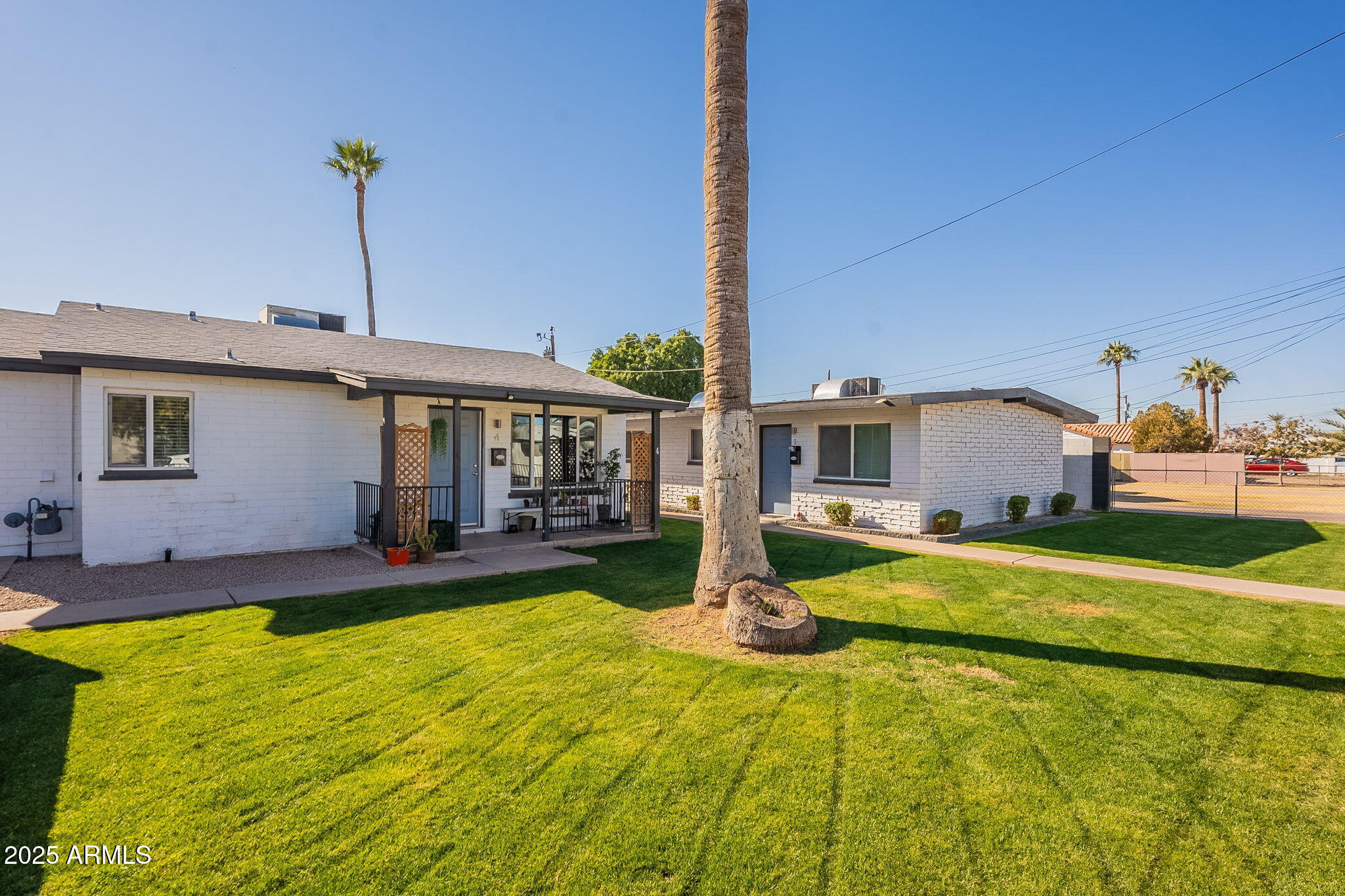 805 E Turney Avenue