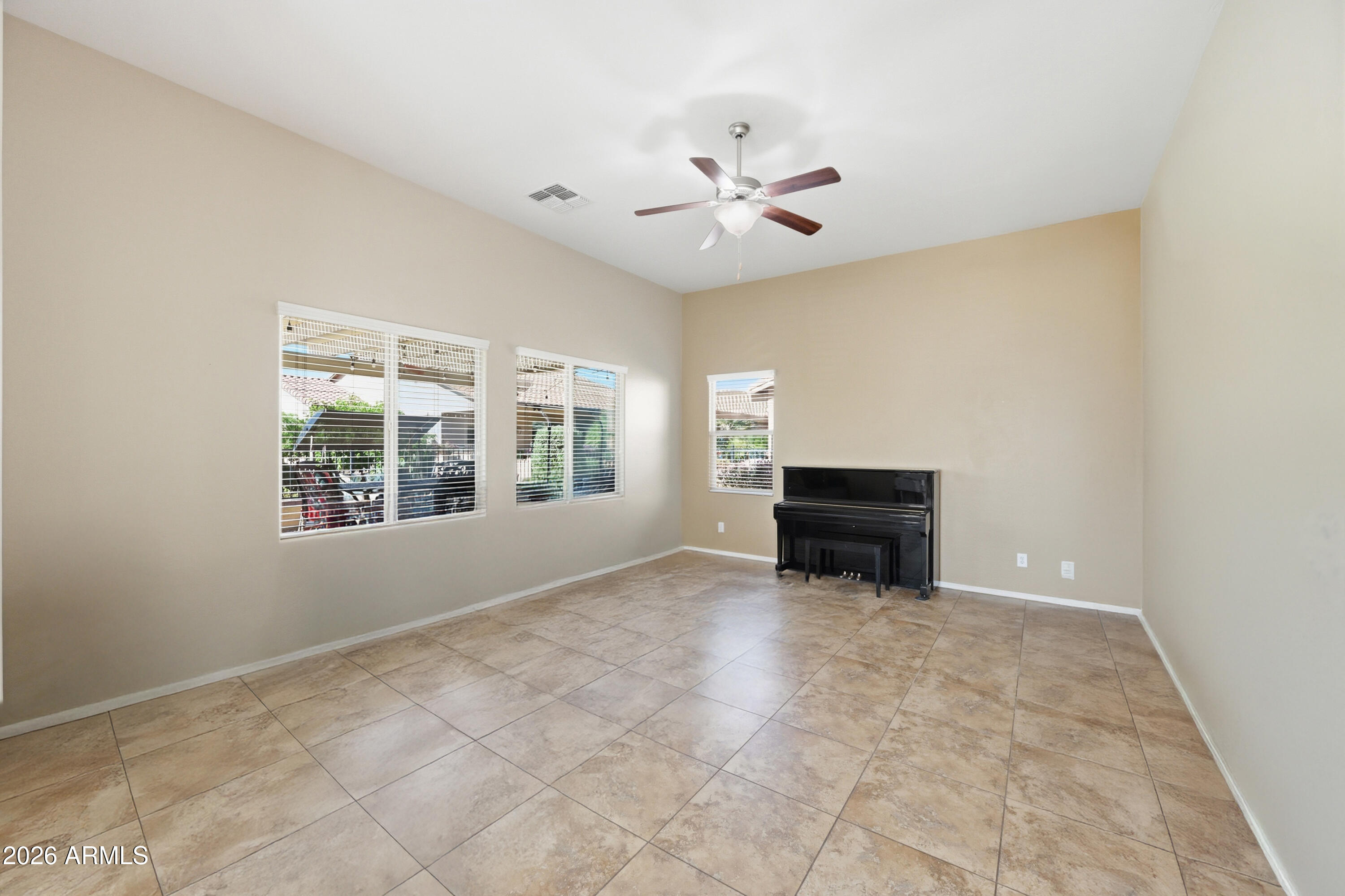 2631 E SAN PAULO Drive