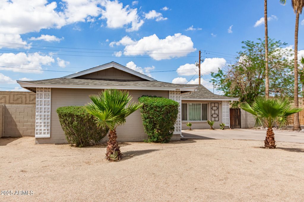 Photo of 4410 S Grandview Avenue, Tempe, AZ 85282 (MLS # 6874923)