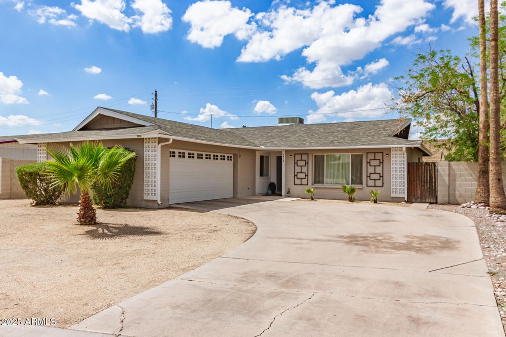 Photo of 4410 S Grandview Avenue, Tempe, AZ 85282 (MLS # 6874923)