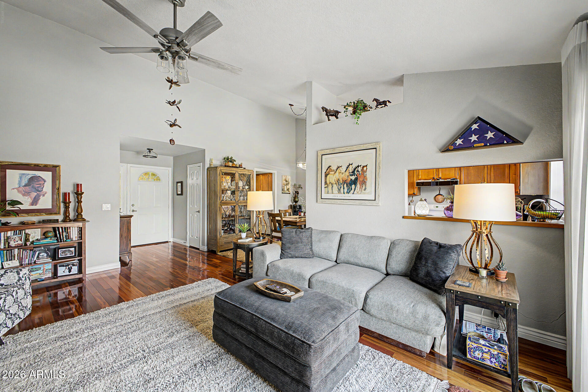 5632 W DESERT COVE Avenue