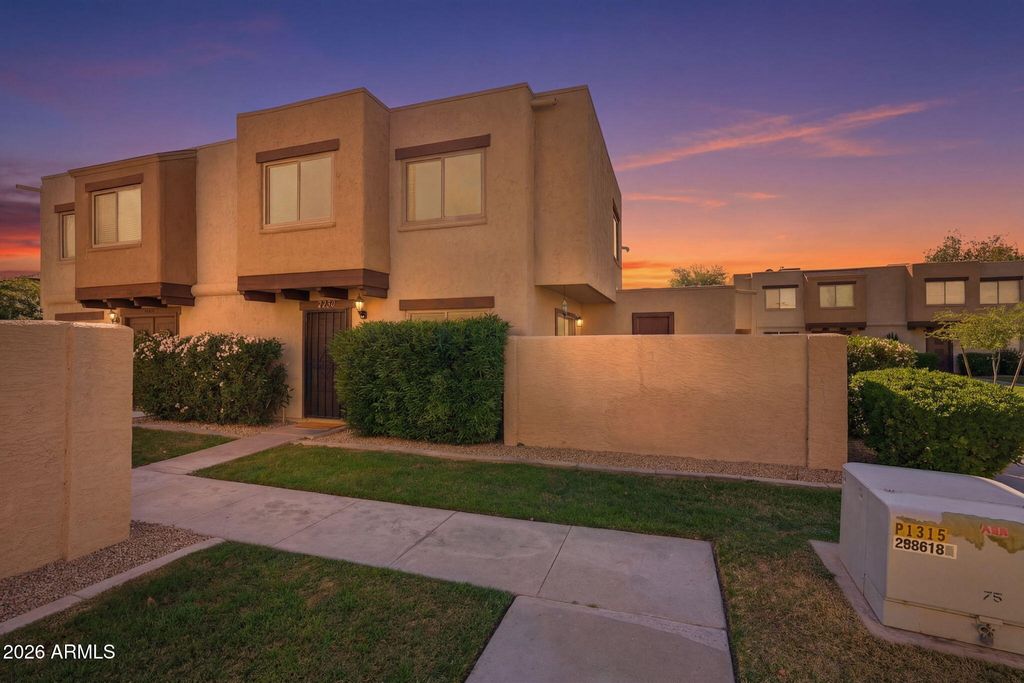 Photo of 4232 N 82nd Street, Scottsdale, AZ 85251 (MLS # 6996383)