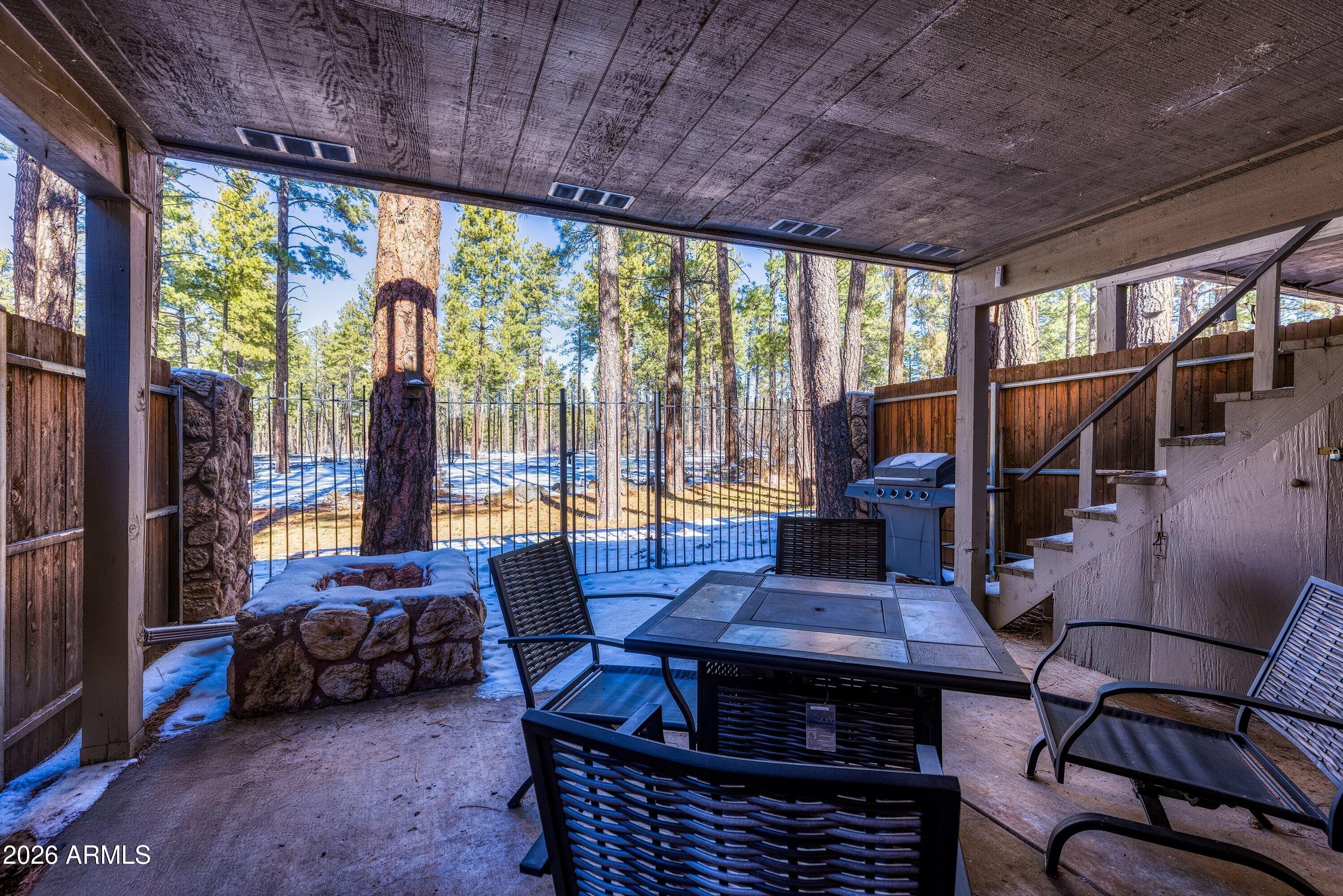 COUNTRY PINES FORMERLY WHISPERING PINES TOWNHOUSES - Residential