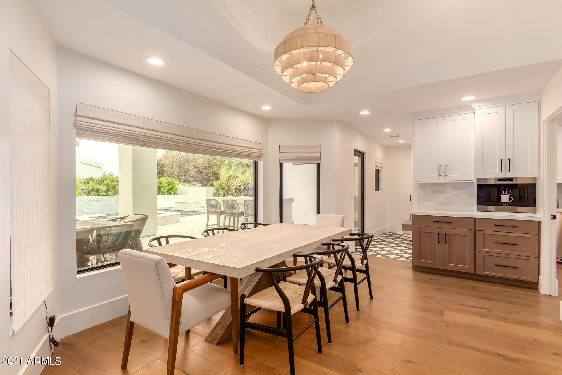 Del Prado - Residential