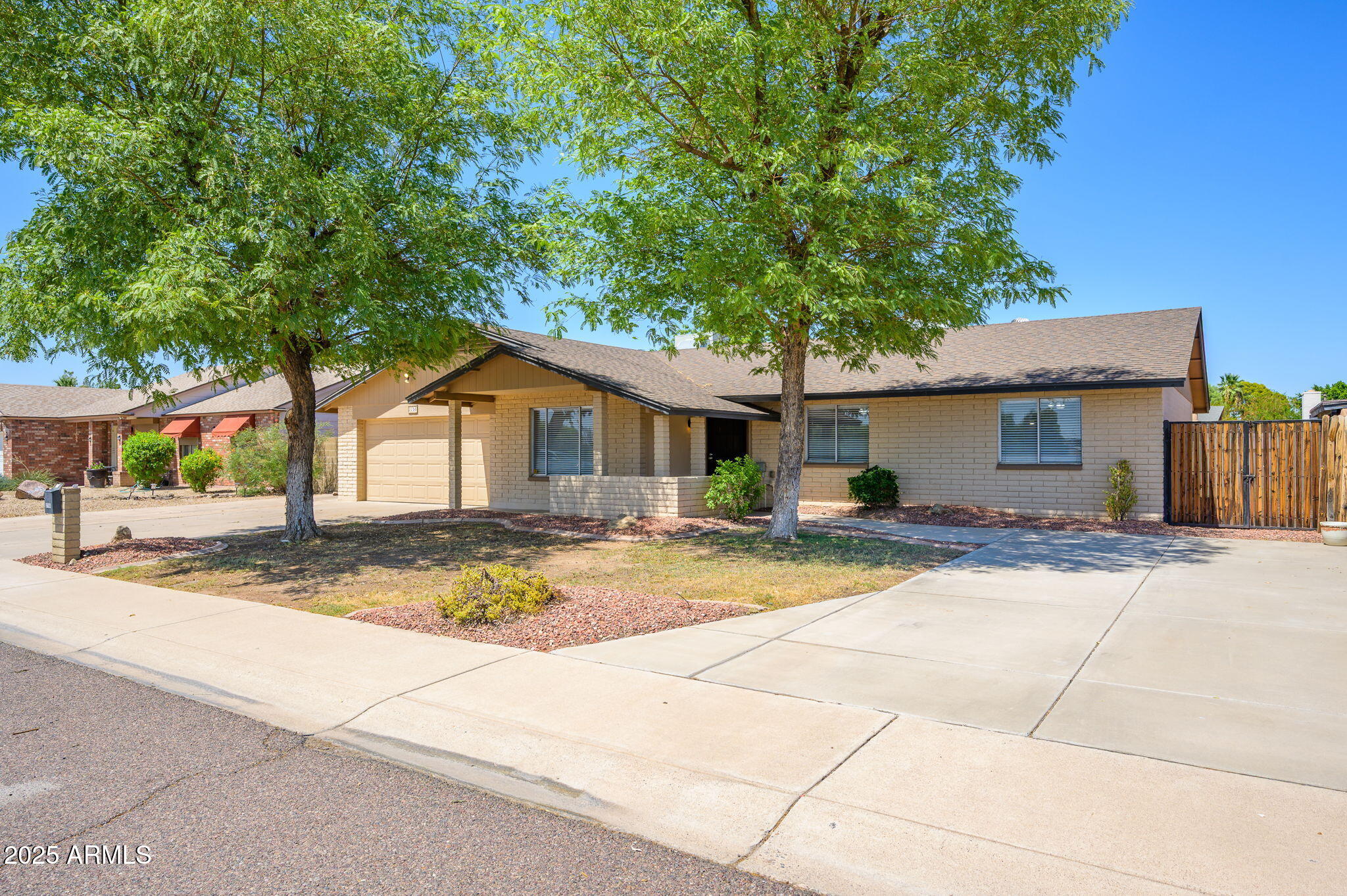 3756 W MALAPAI Drive