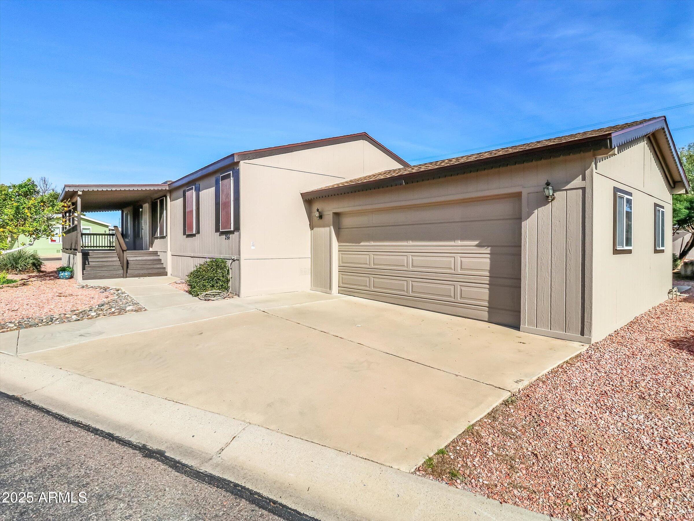 3901 E PINNACLE PEAK Road 294