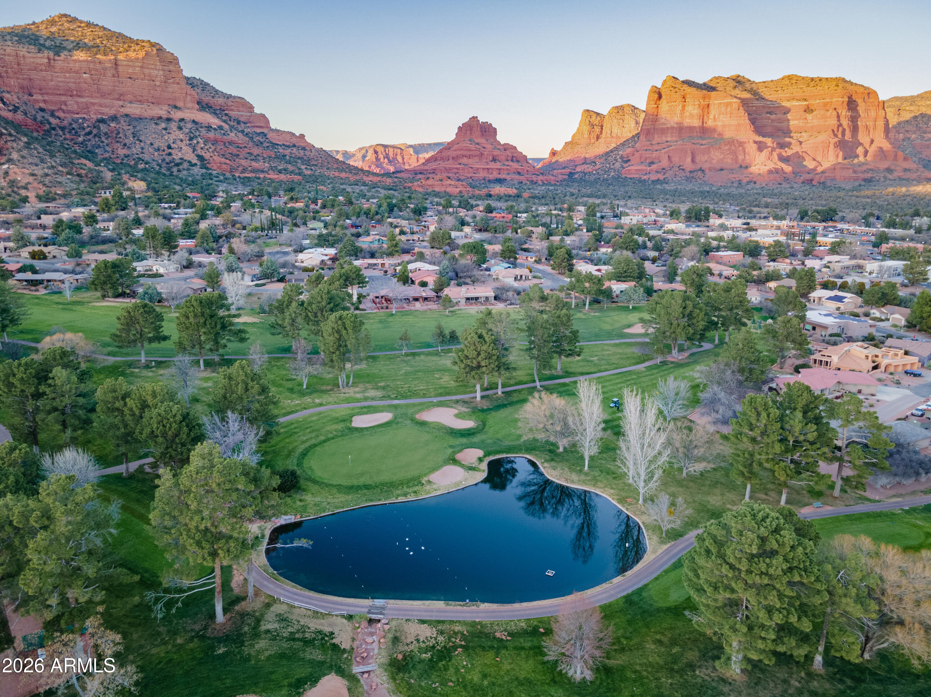 190 FAIRWAY OAKS Lane