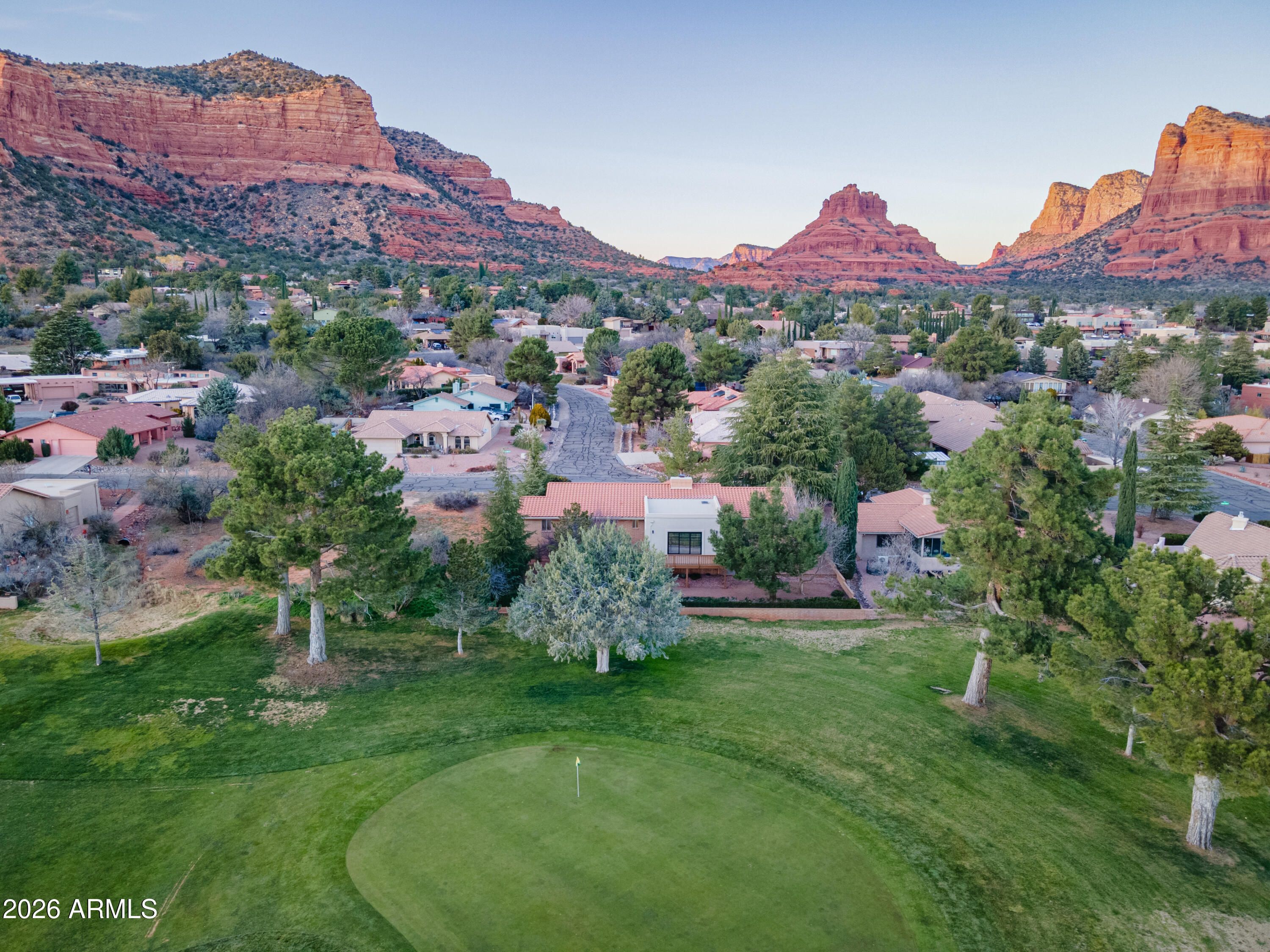 190 FAIRWAY OAKS Lane