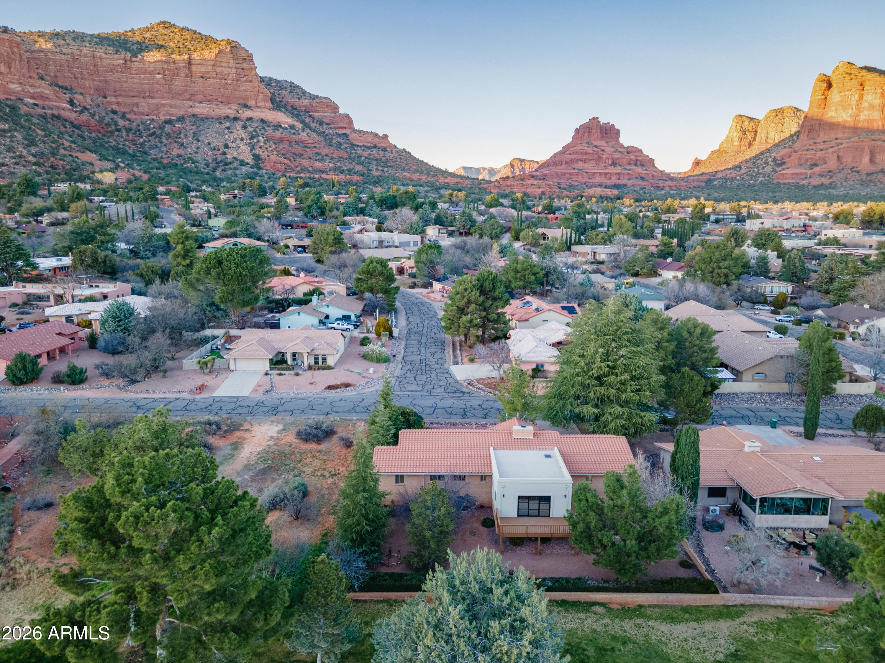 190 FAIRWAY OAKS Lane