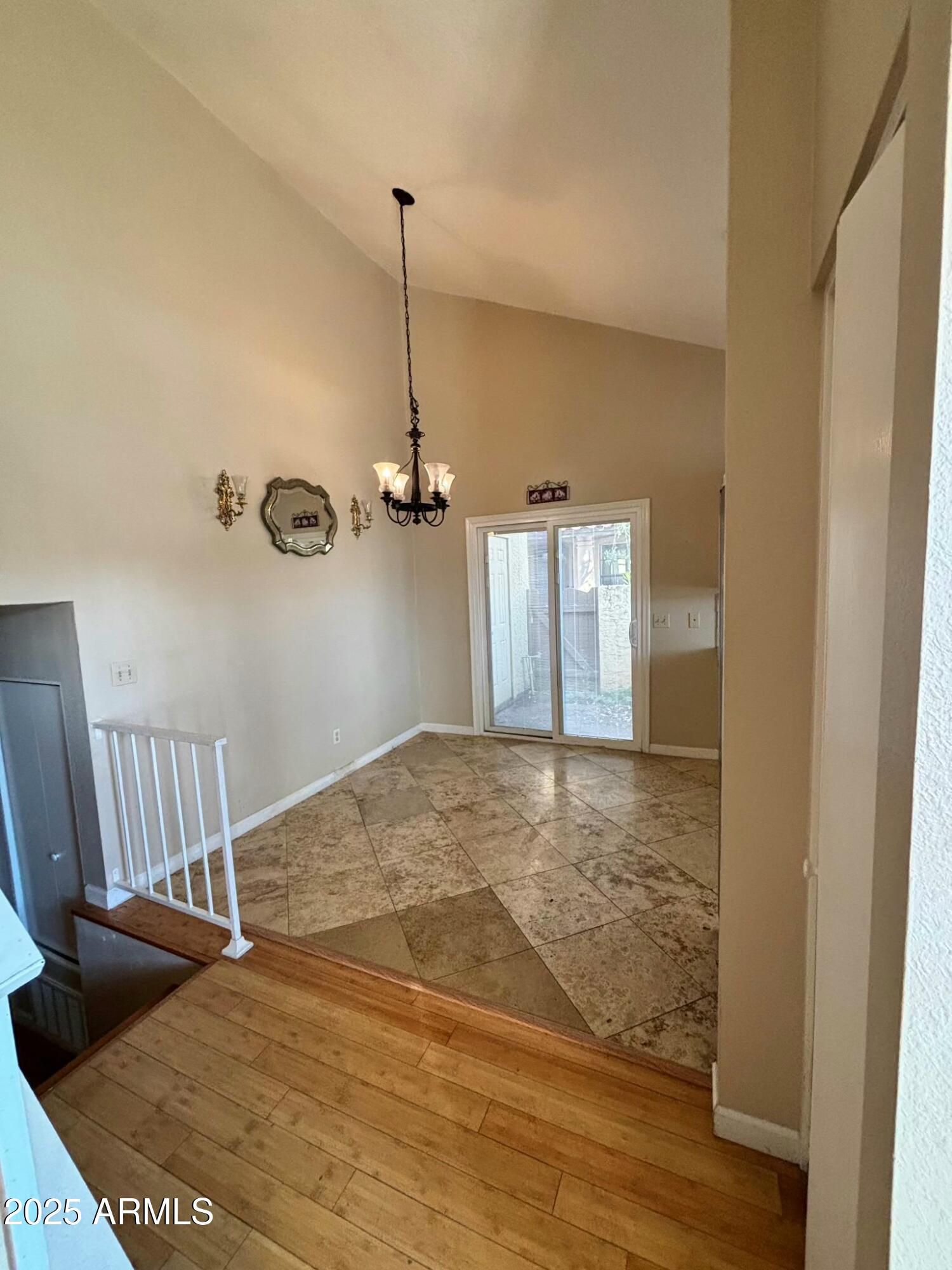 5704 E AIRE LIBRE Avenue 1018