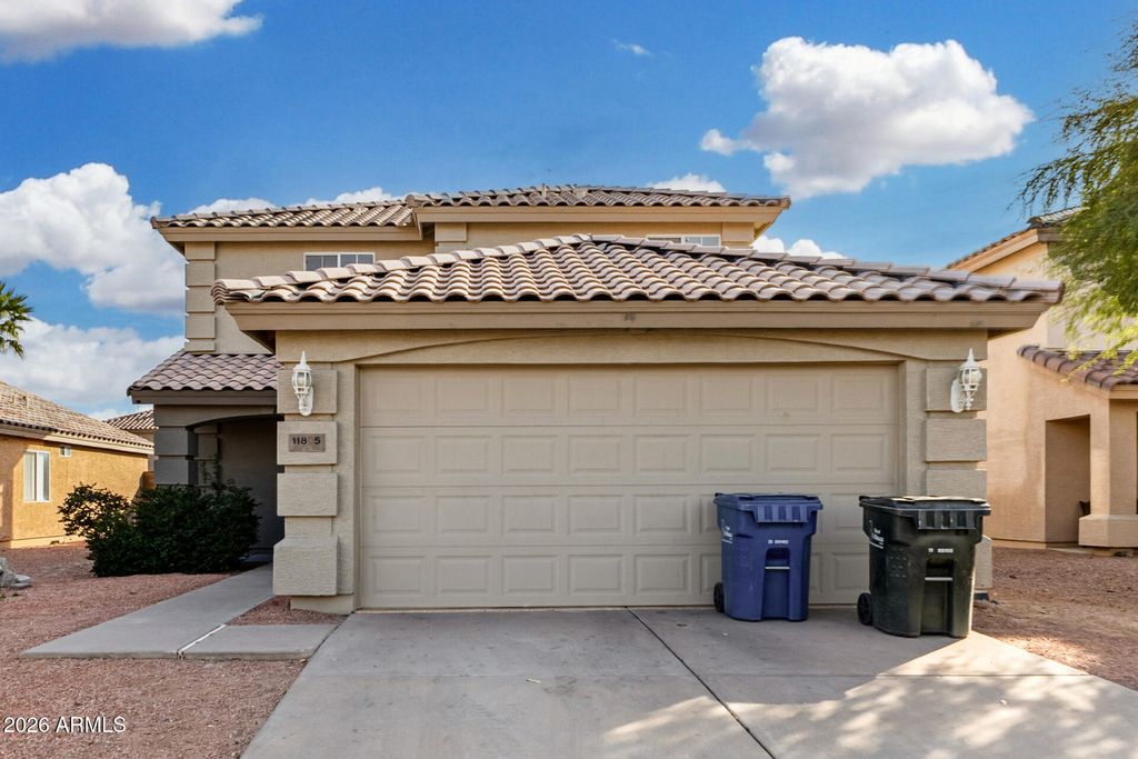 Photo of 11805 W Paradise Drive W, El Mirage, AZ 85335 (MLS # 6981902)