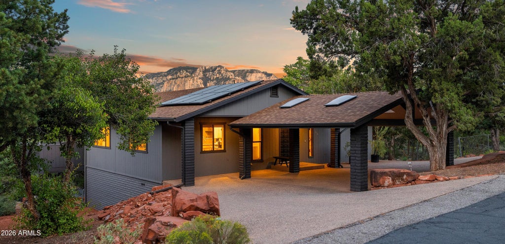 Photo of 136 Coronado Trail, Sedona, AZ 86336 (MLS # 7074091)