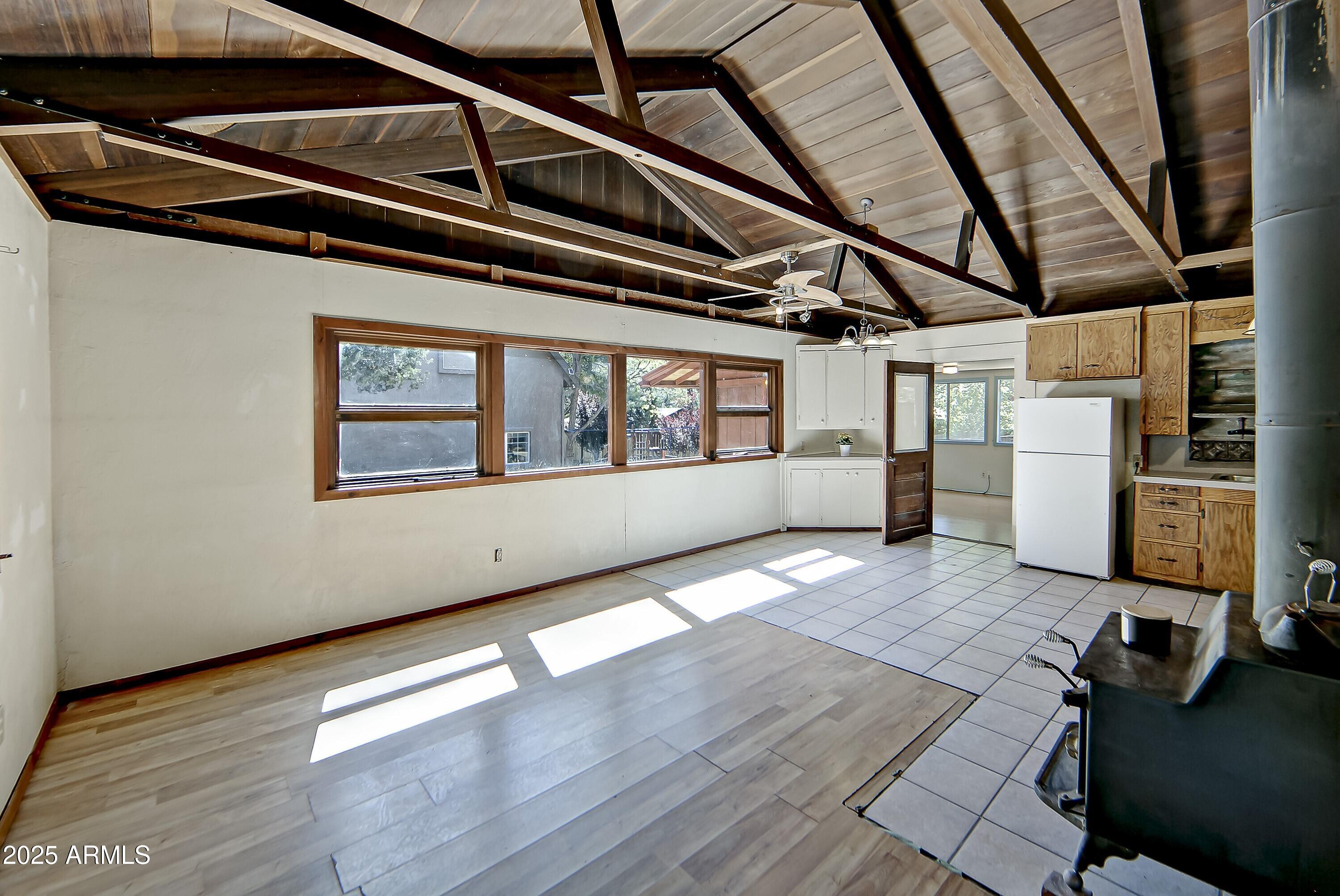 1161 E ELK Trail