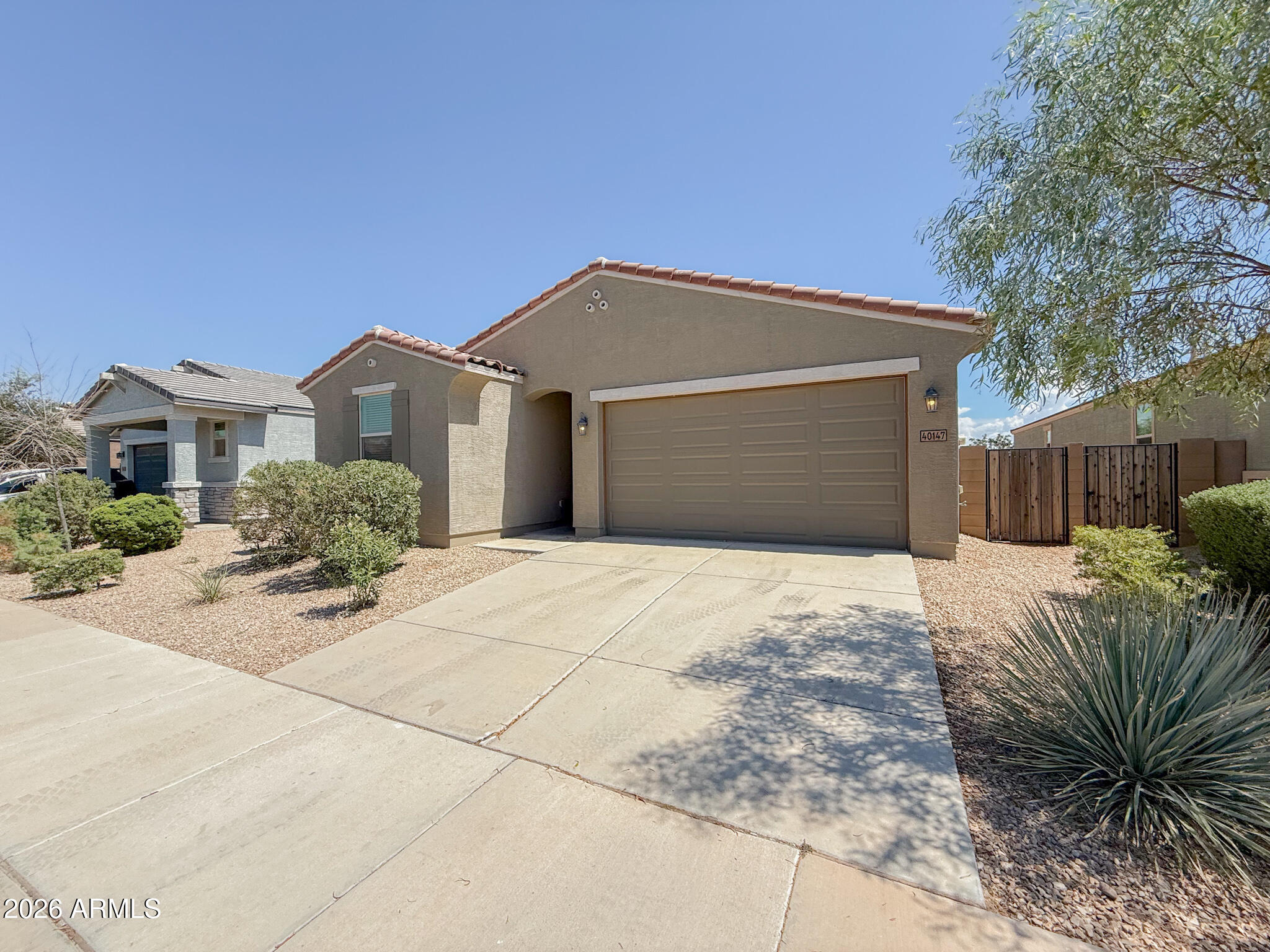 40147 W WILLIAMS Way