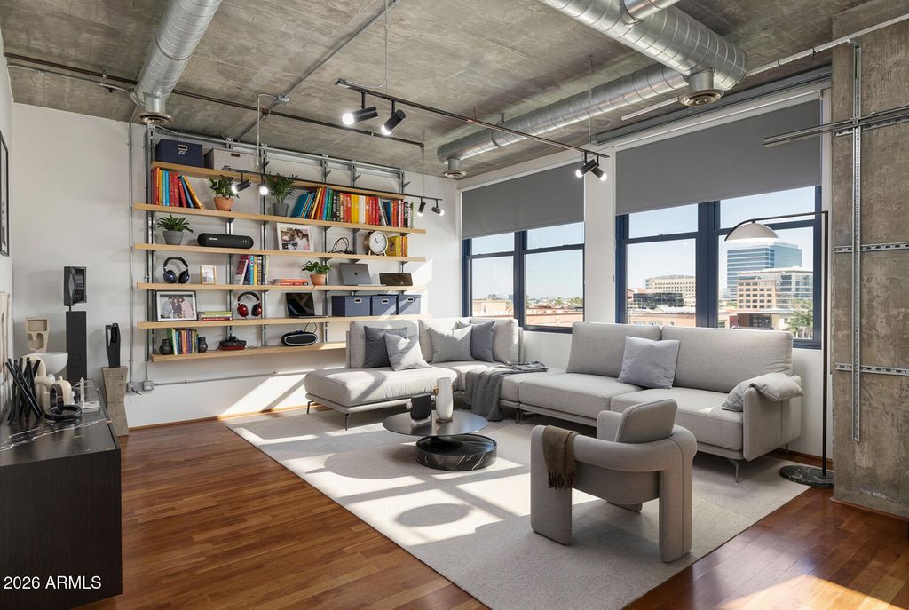 Photo of 21 E 6th Street #518, Tempe, AZ 85281 (MLS # 7027291)