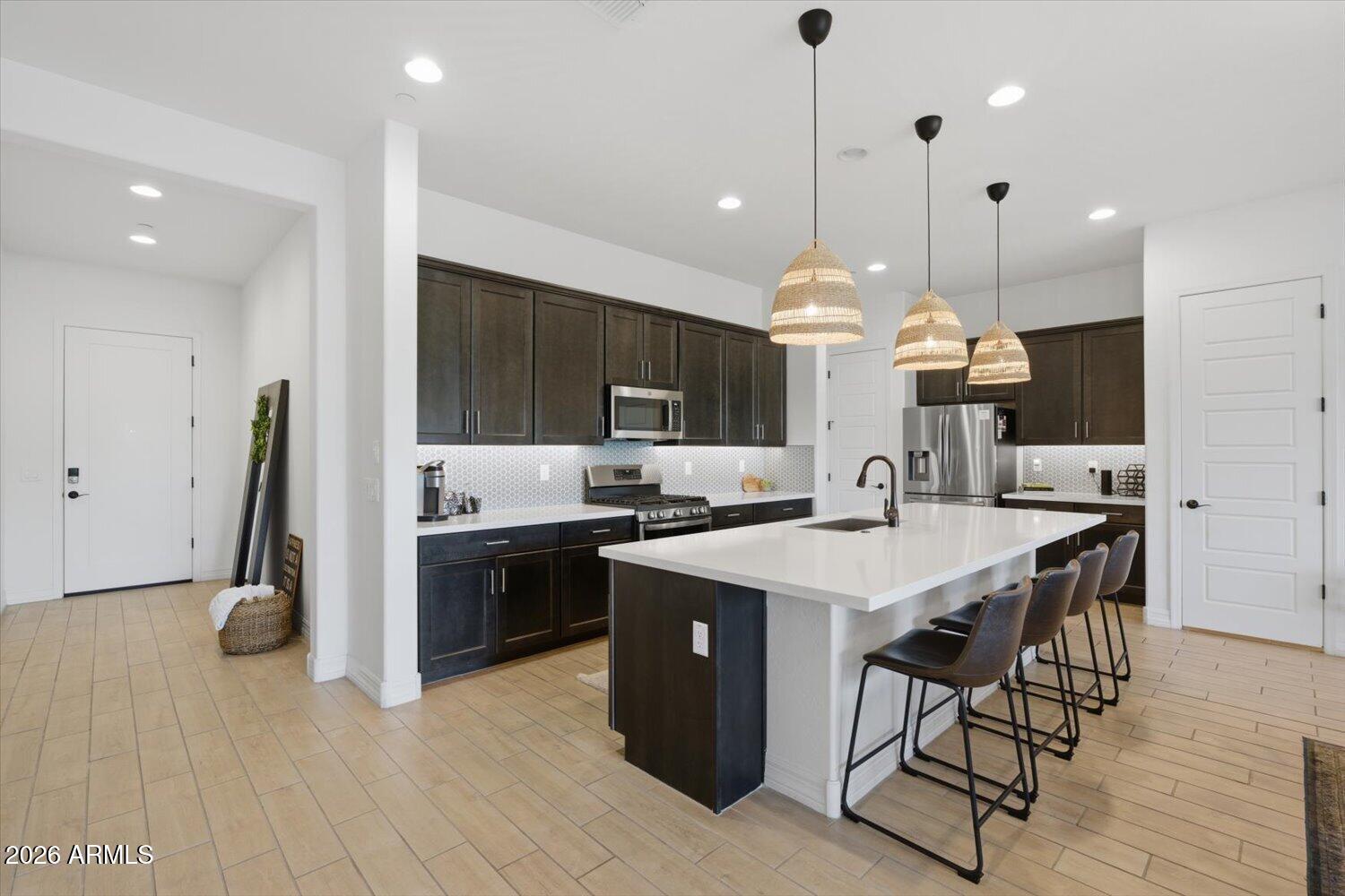 1960 W KINFIELD Trail