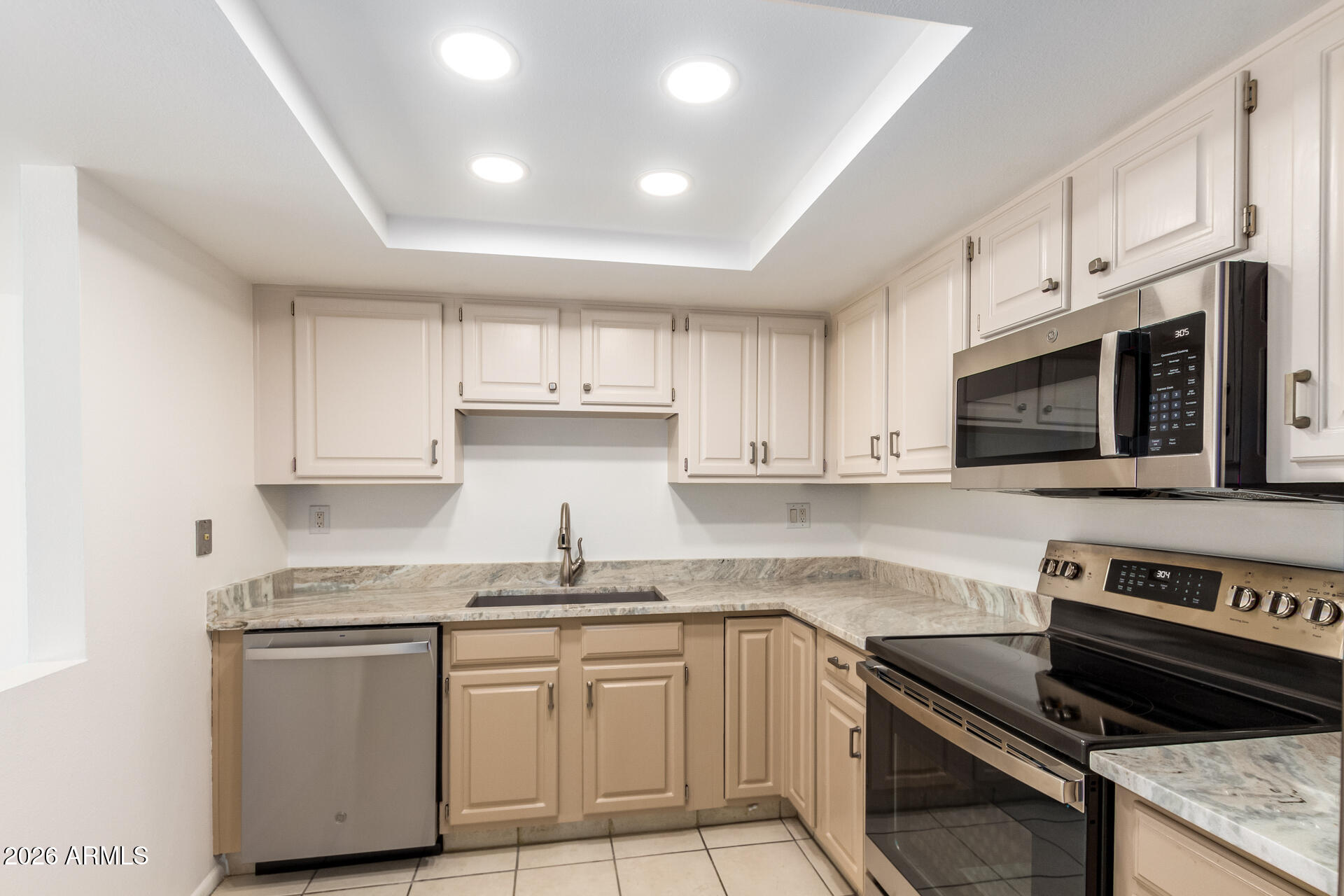 7840 E CAMELBACK Road 309