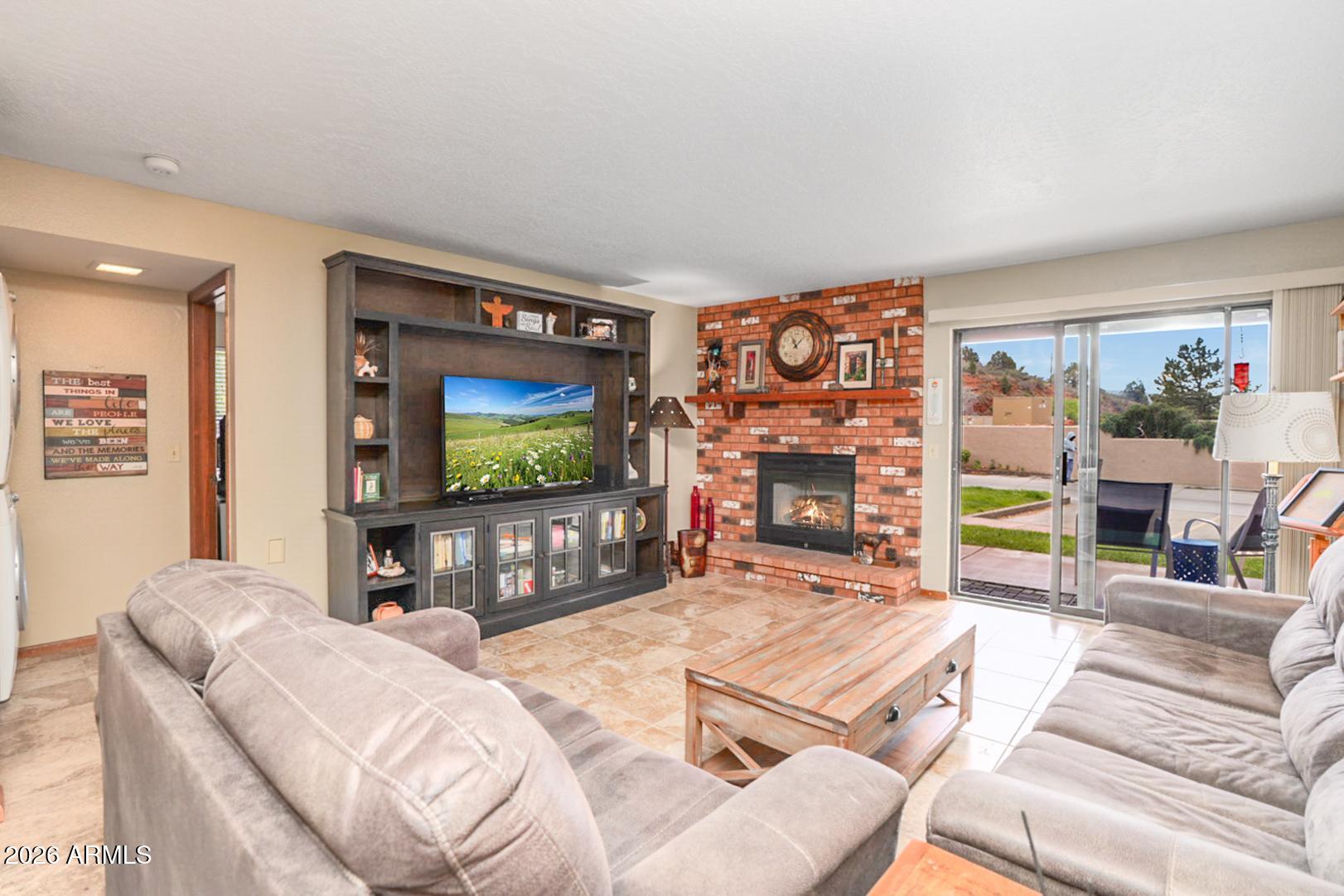 65 Verde Valley School Road D8