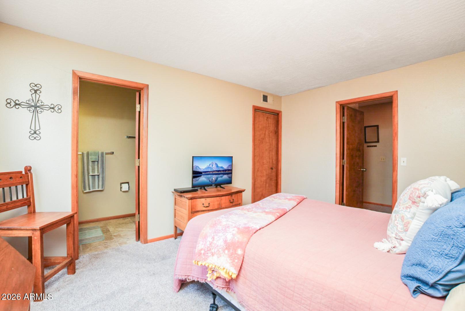 Oak Creek Estados - Residential