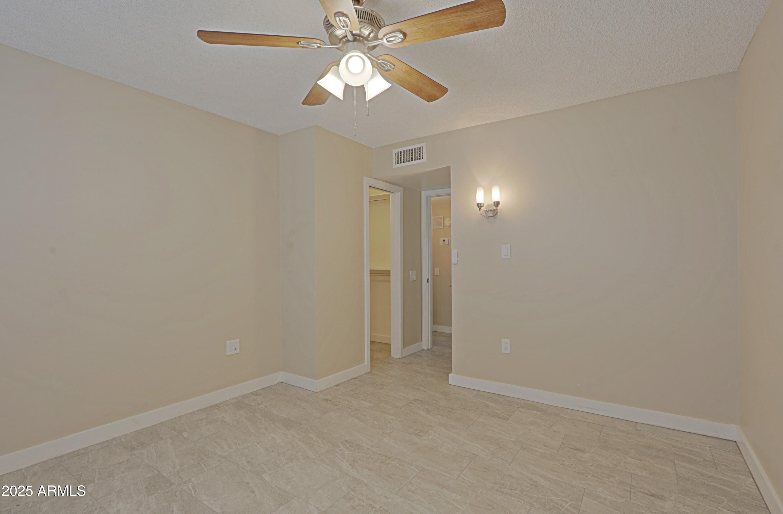 19831 N SIGNAL BUTTE Circle