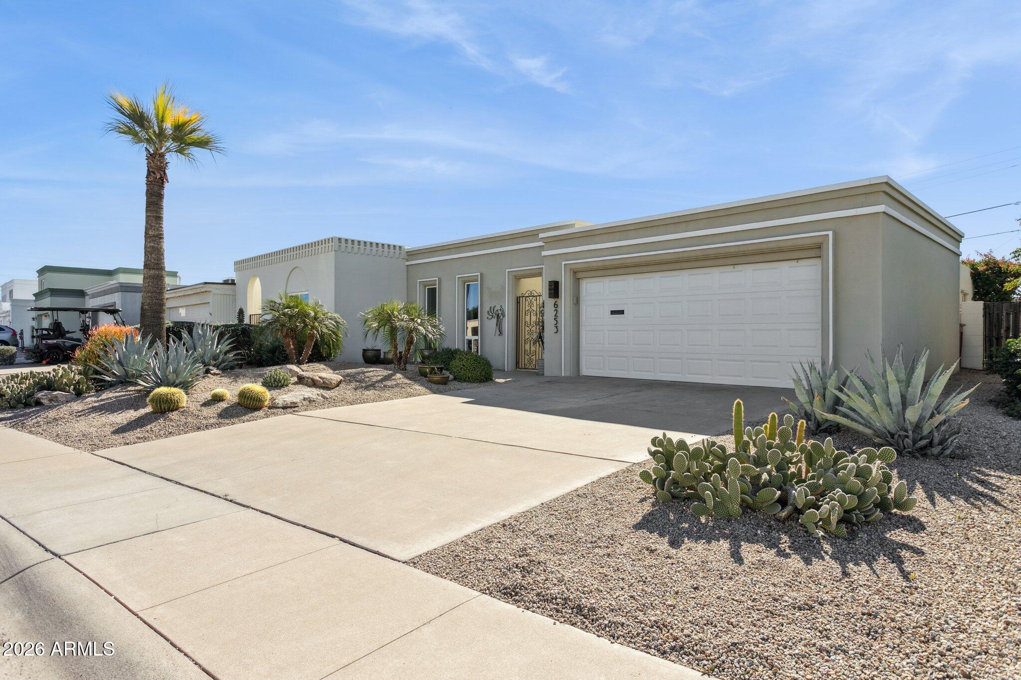 6253 E CATALINA Drive